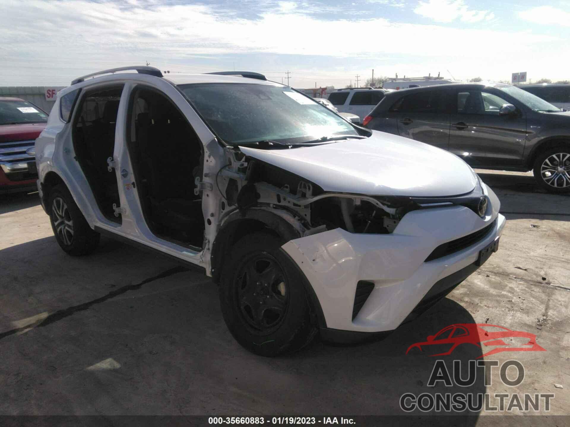 TOYOTA RAV4 2017 - JTMZFREV6HJ703445