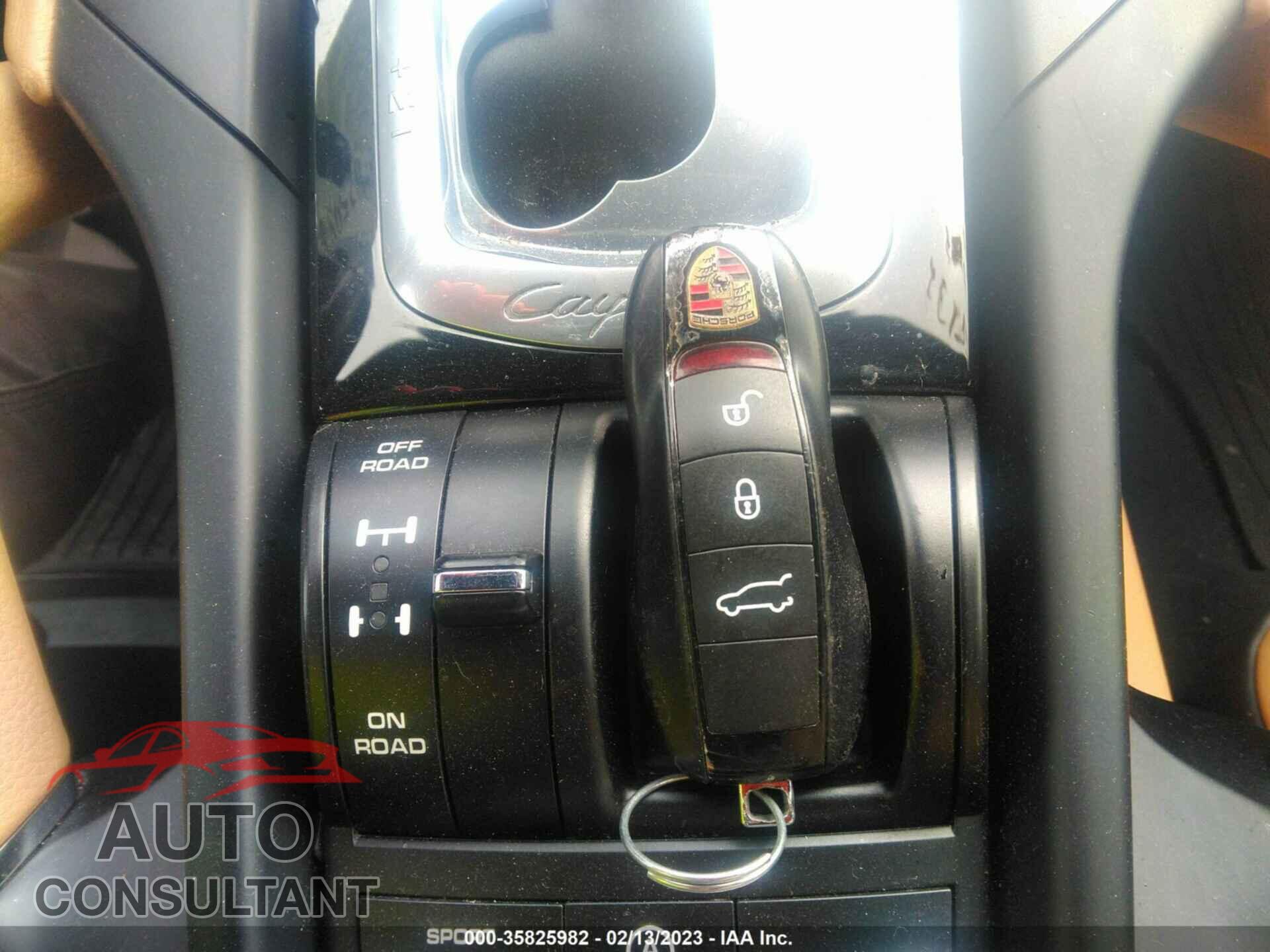 PORSCHE CAYENNE 2016 - WP1AA2A20GLA09205