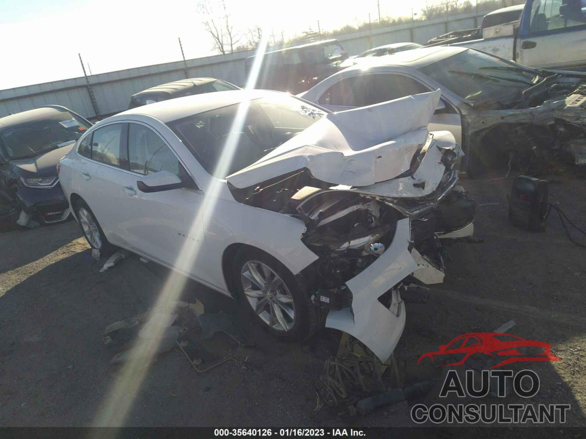 CHEVROLET MALIBU 2019 - 1G1ZD5ST9KF161102