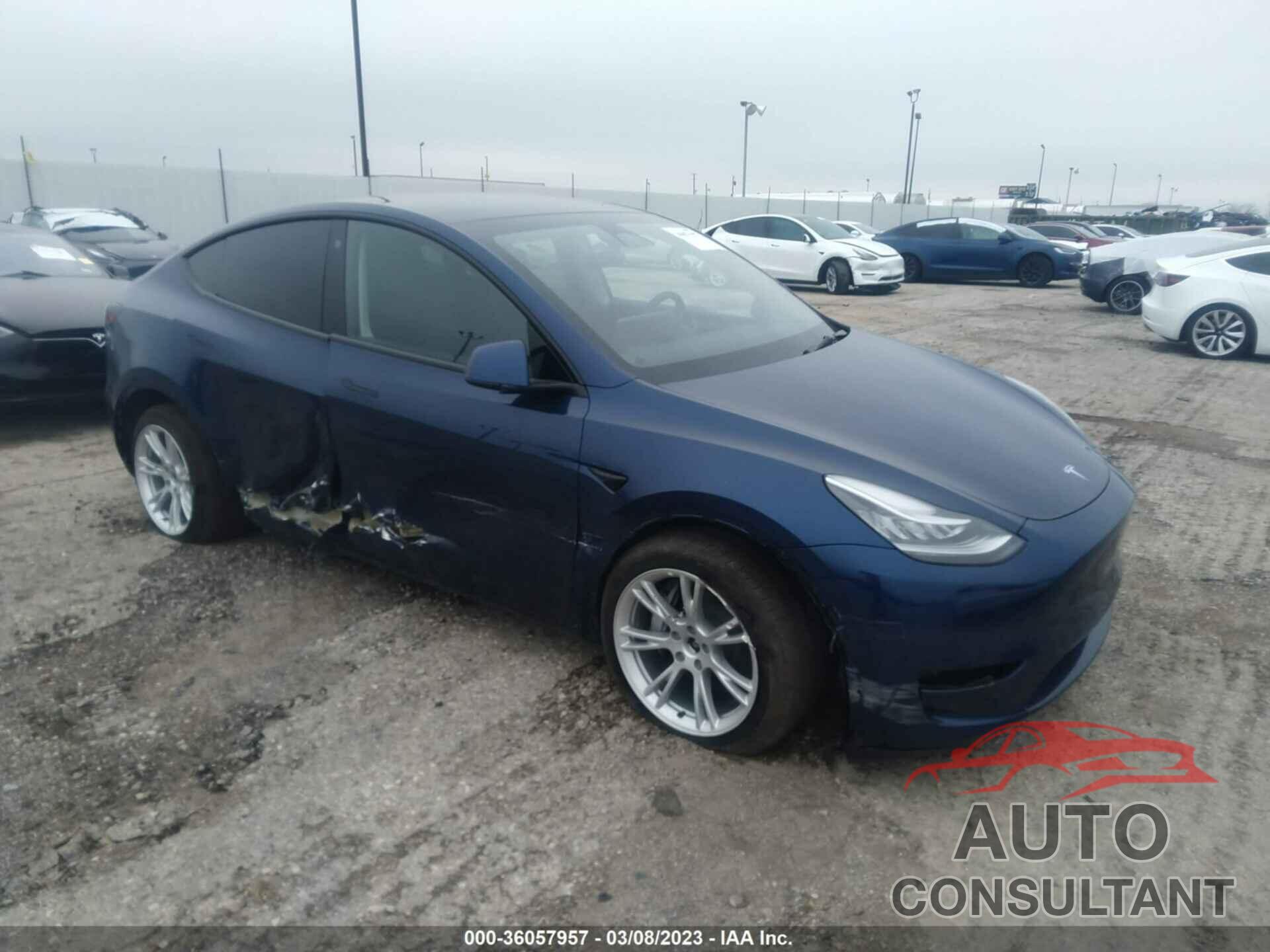 TESLA MODEL Y 2023 - 7SAYGDEE5PA067750
