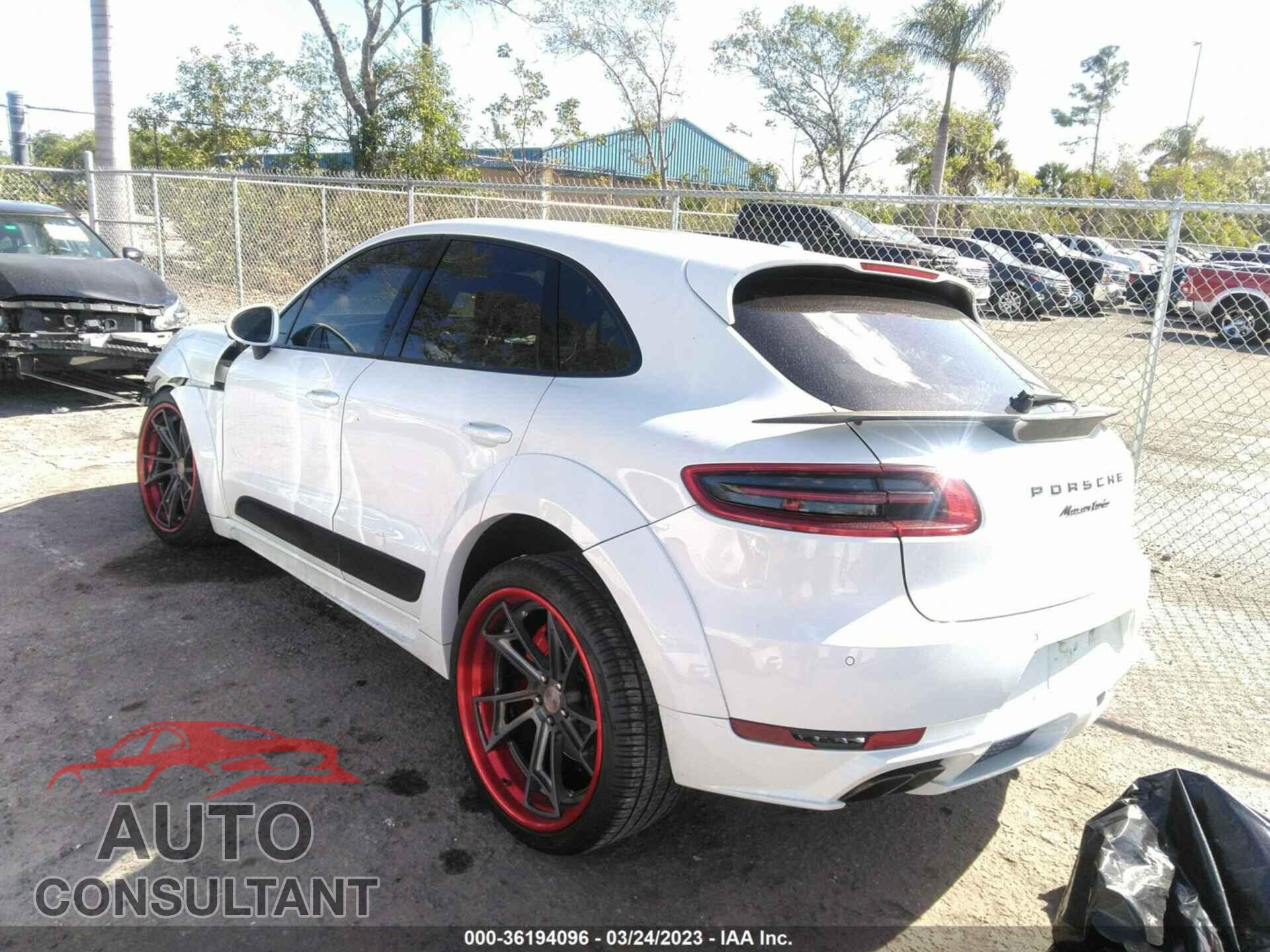 PORSCHE MACAN 2016 - WP1AF2A59GLB90834