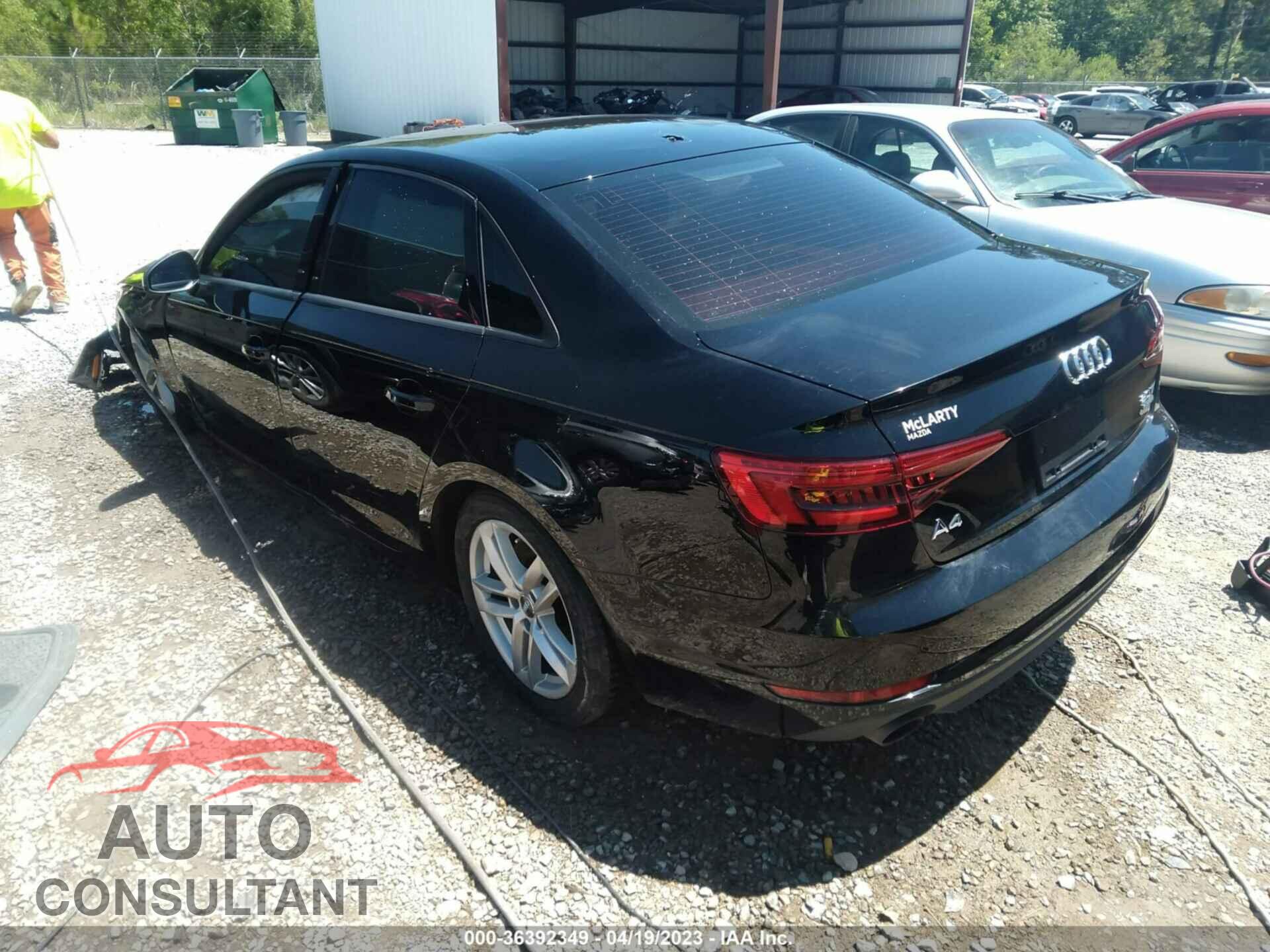 AUDI A4 2017 - WAUANAF44HN053155