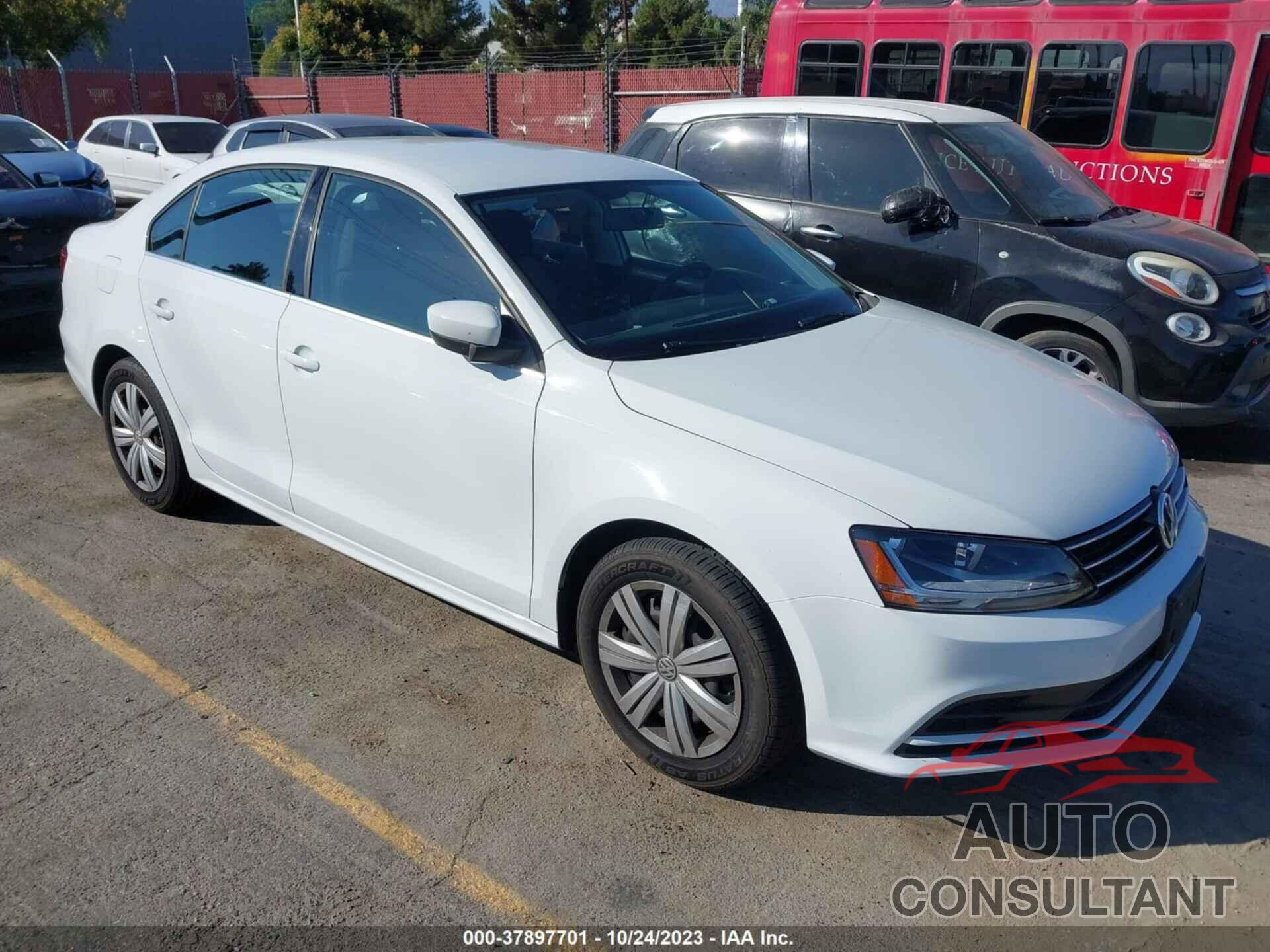 VOLKSWAGEN JETTA 2017 - 3VW2B7AJ5HM404422