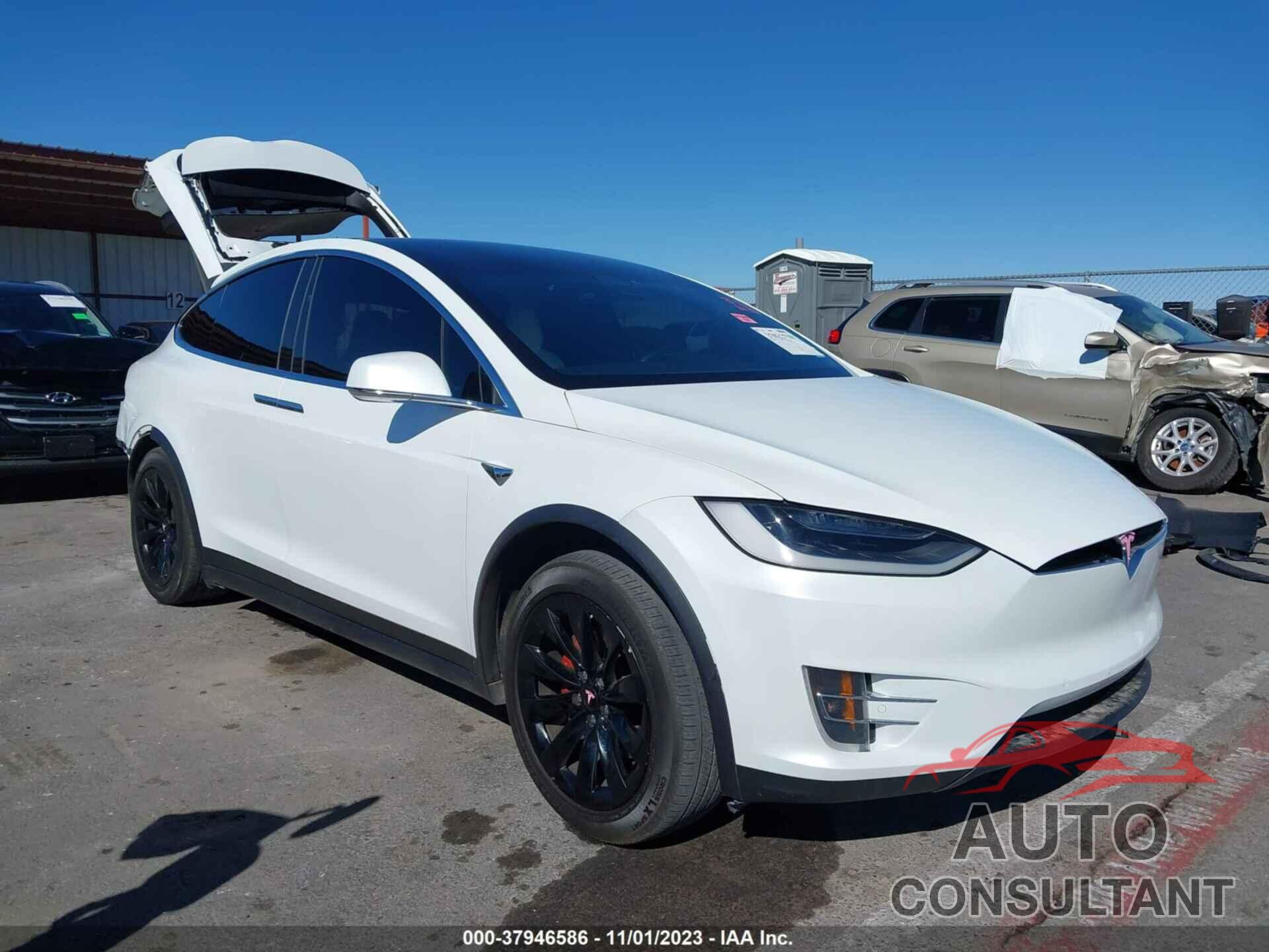 TESLA MODEL X 2018 - 5YJXCBE47JF081143