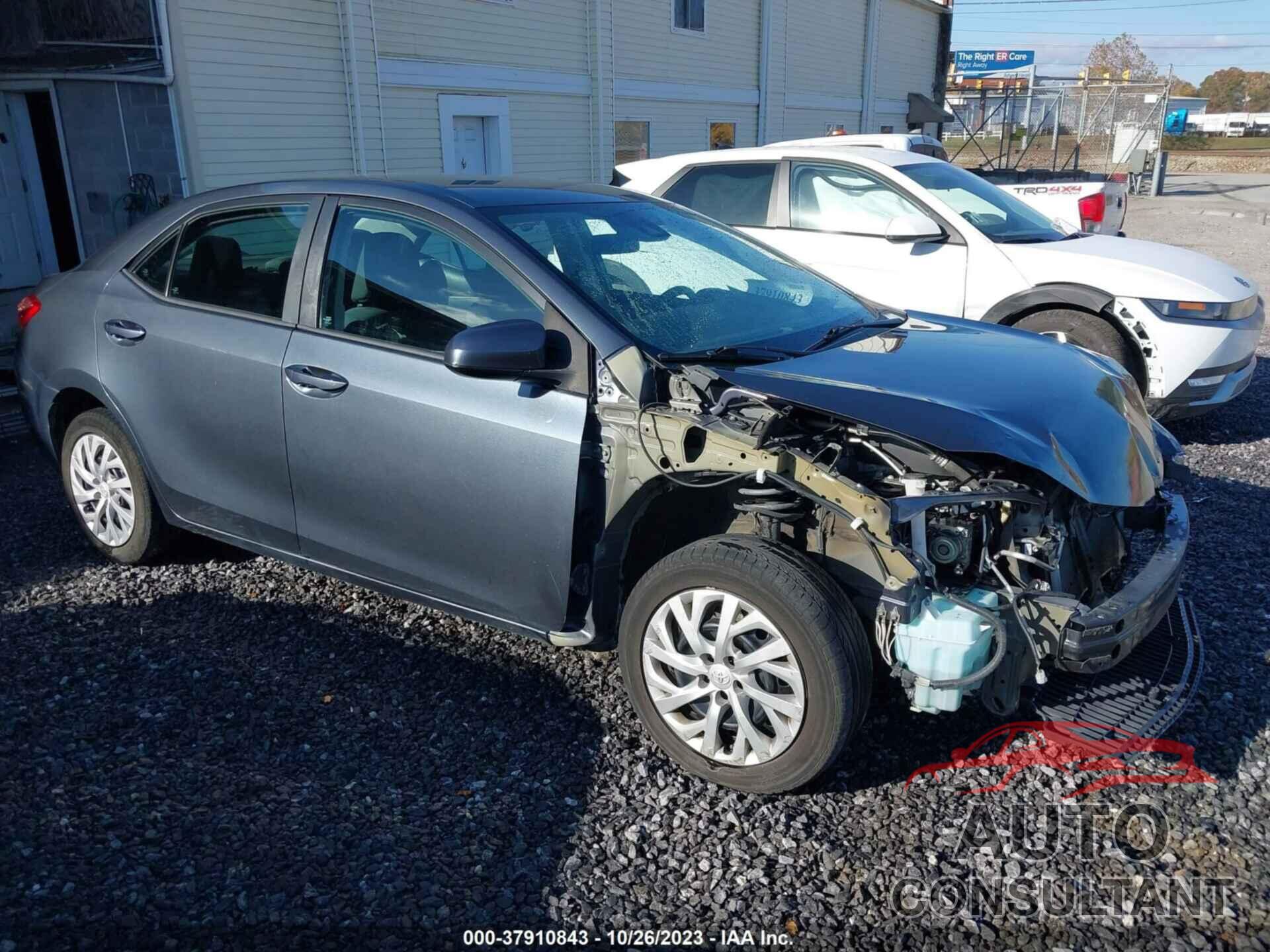 TOYOTA COROLLA 2017 - 5YFBURHEXHP638453