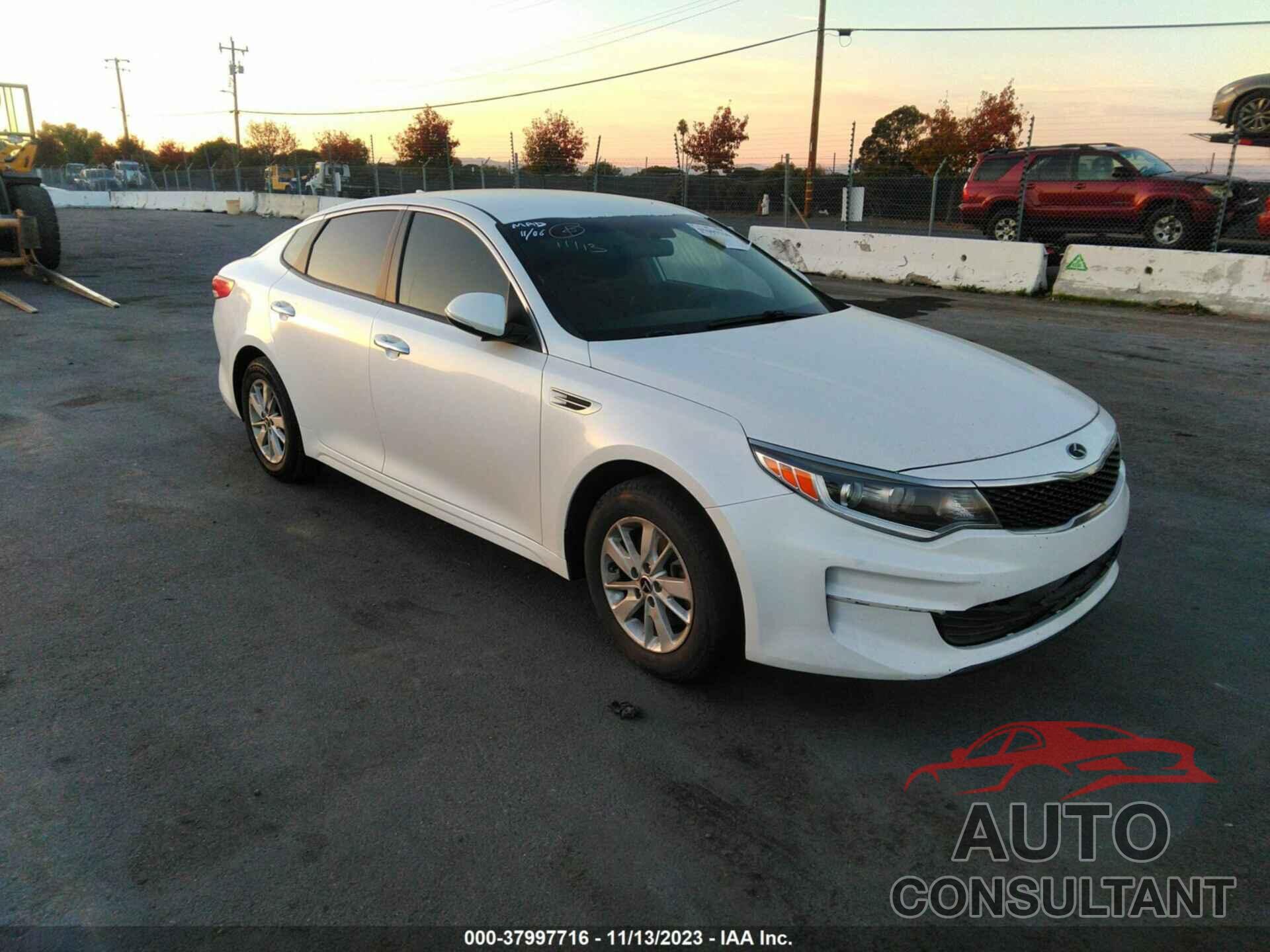 KIA OPTIMA 2016 - KNAGT4L36G5103162