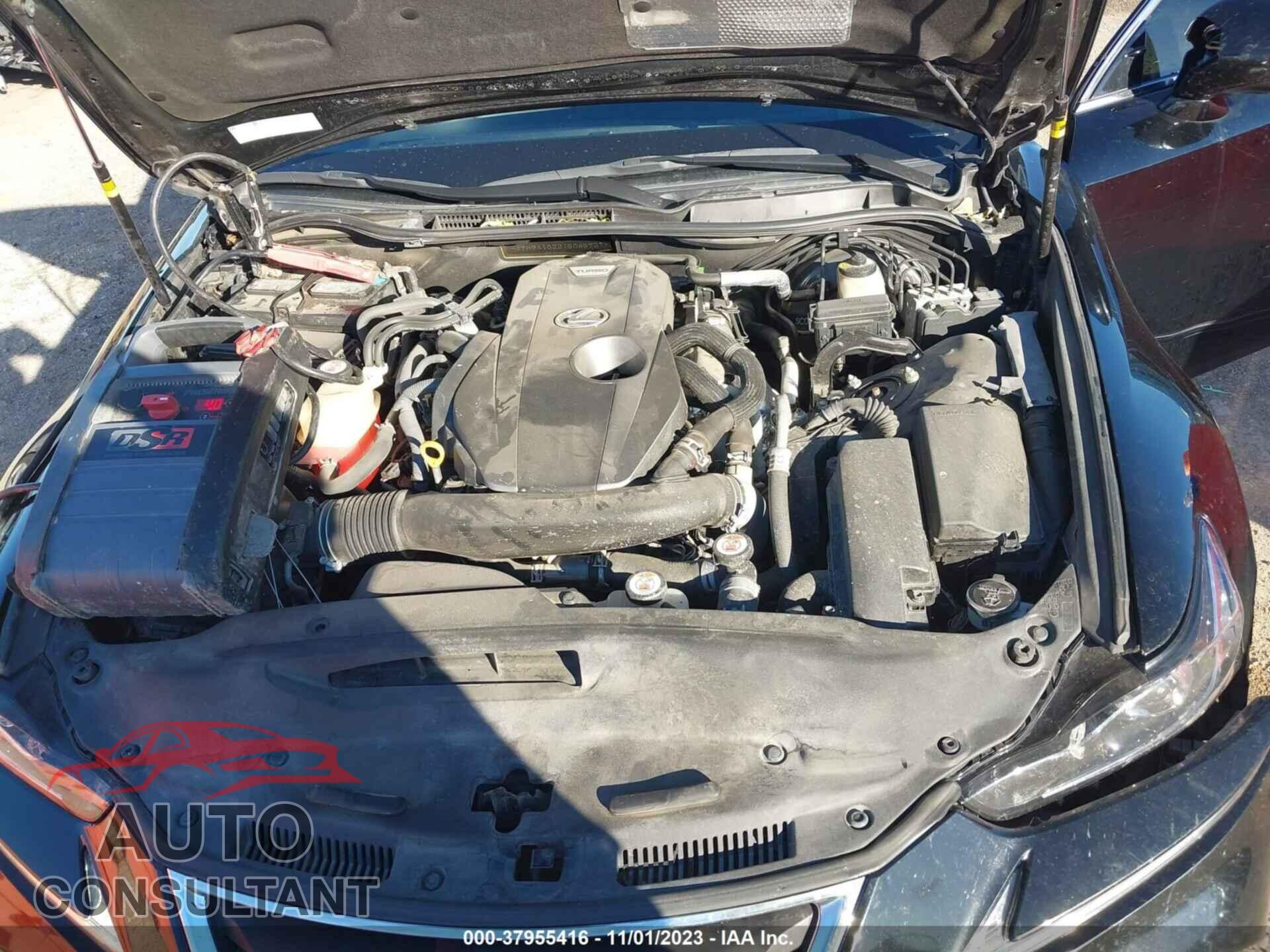 LEXUS IS 2018 - JTHBA1D22J5065927