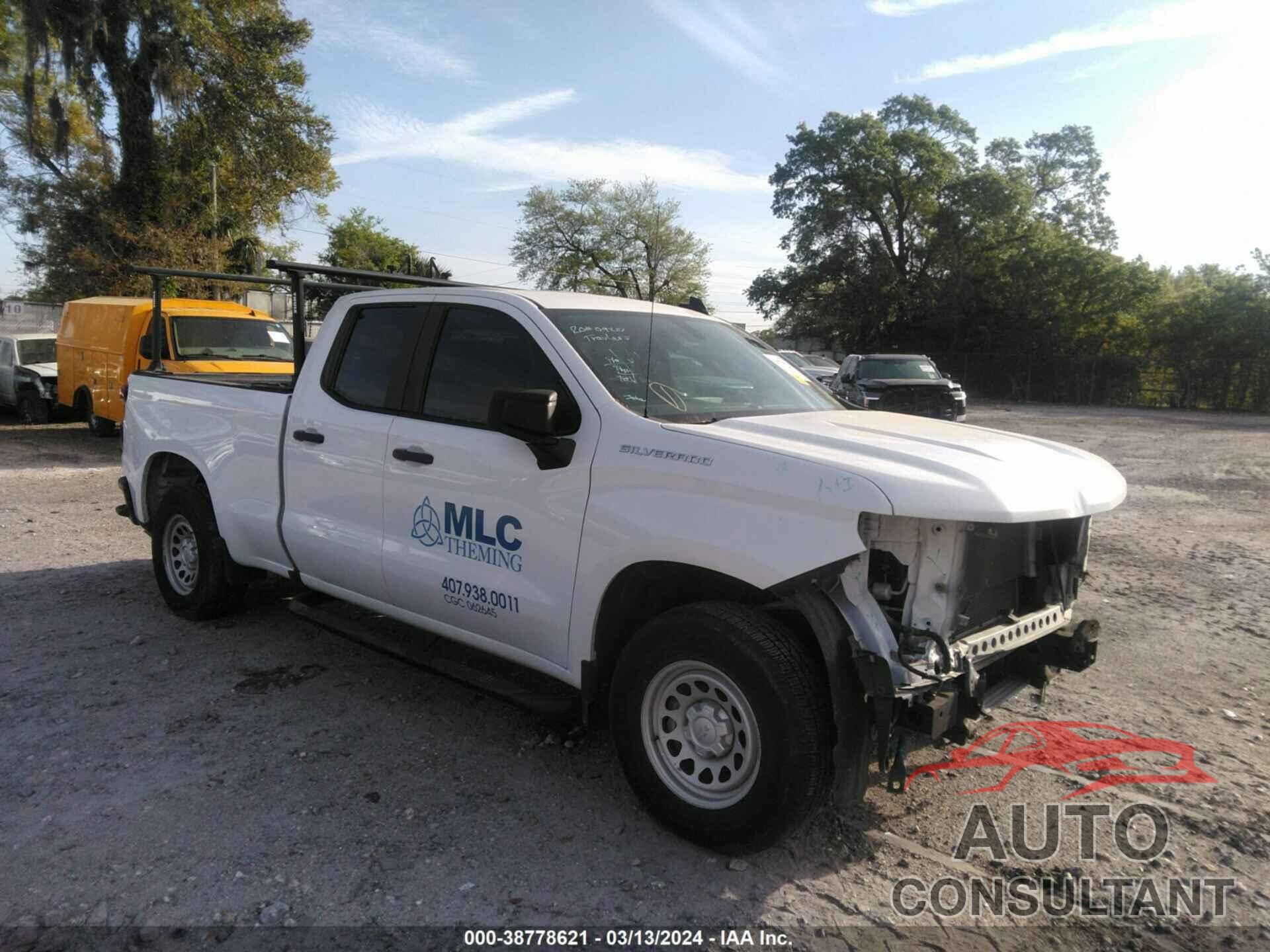 CHEVROLET SILVERADO 1500 2019 - 1GCRWAEH6KZ411878