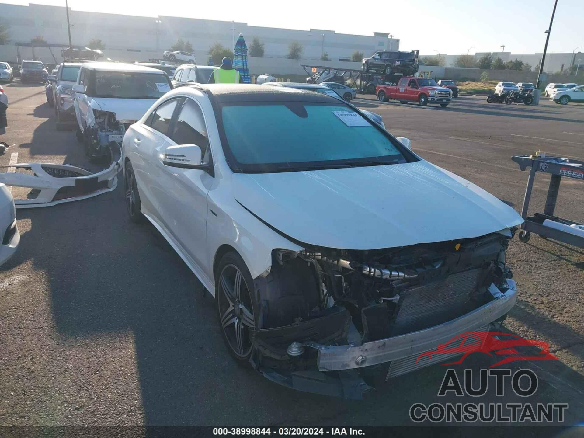 MERCEDES-BENZ CLA 2016 - WDDSJ4EB8GN312545