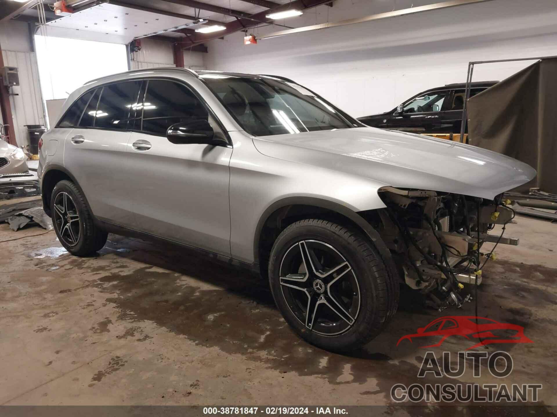 MERCEDES-BENZ GLC 300 2021 - W1N0G8EB2MF923189