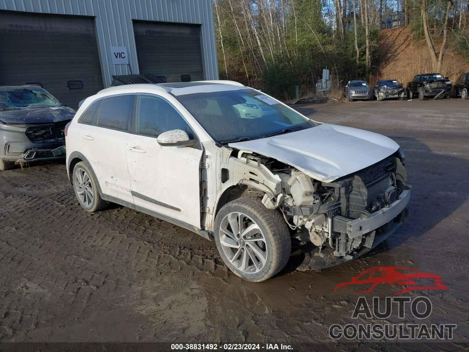 KIA NIRO 2018 - KNDCE3LC1J5175318