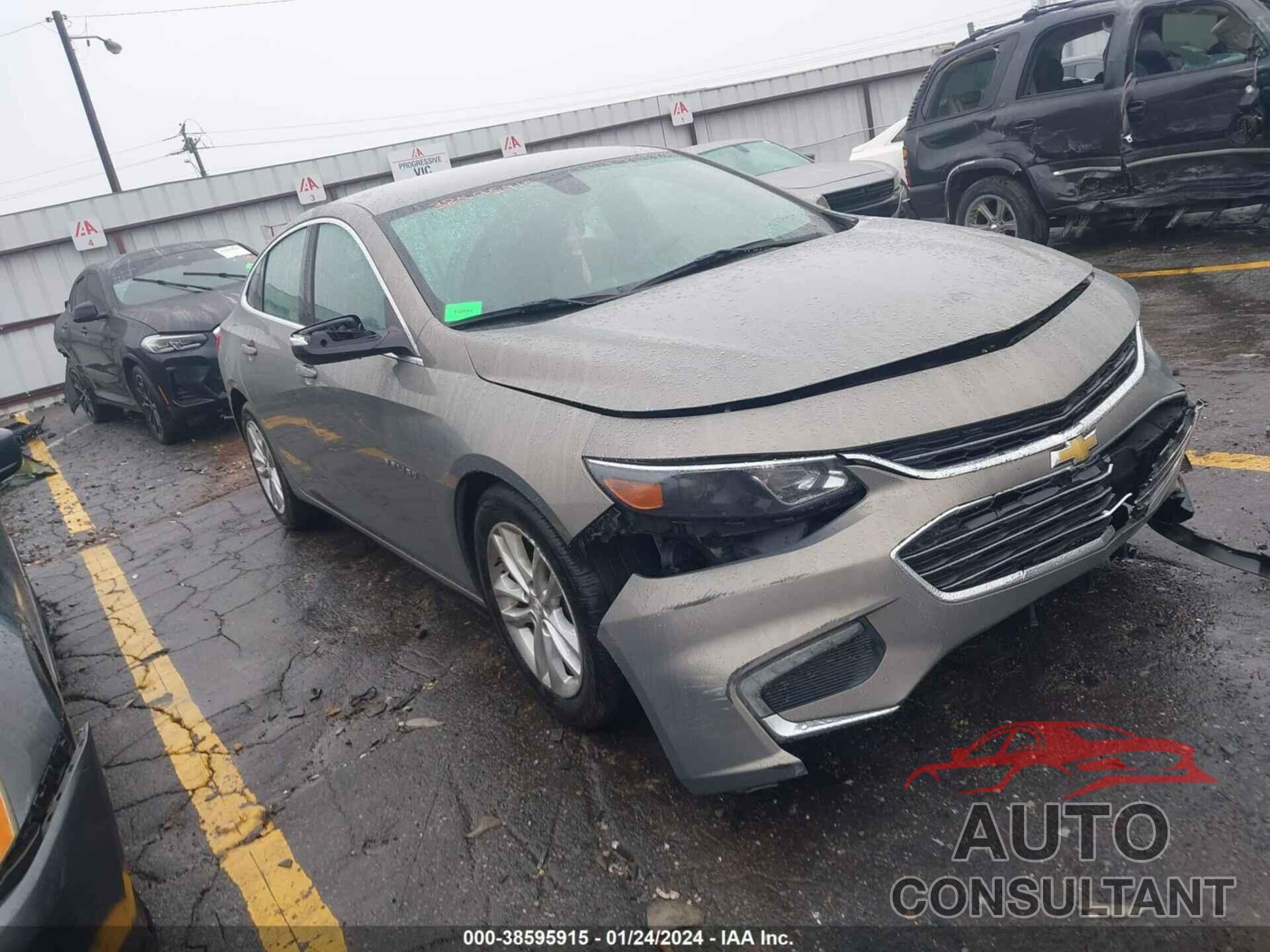 CHEVROLET MALIBU 2017 - 1G1ZE5ST7HF193391