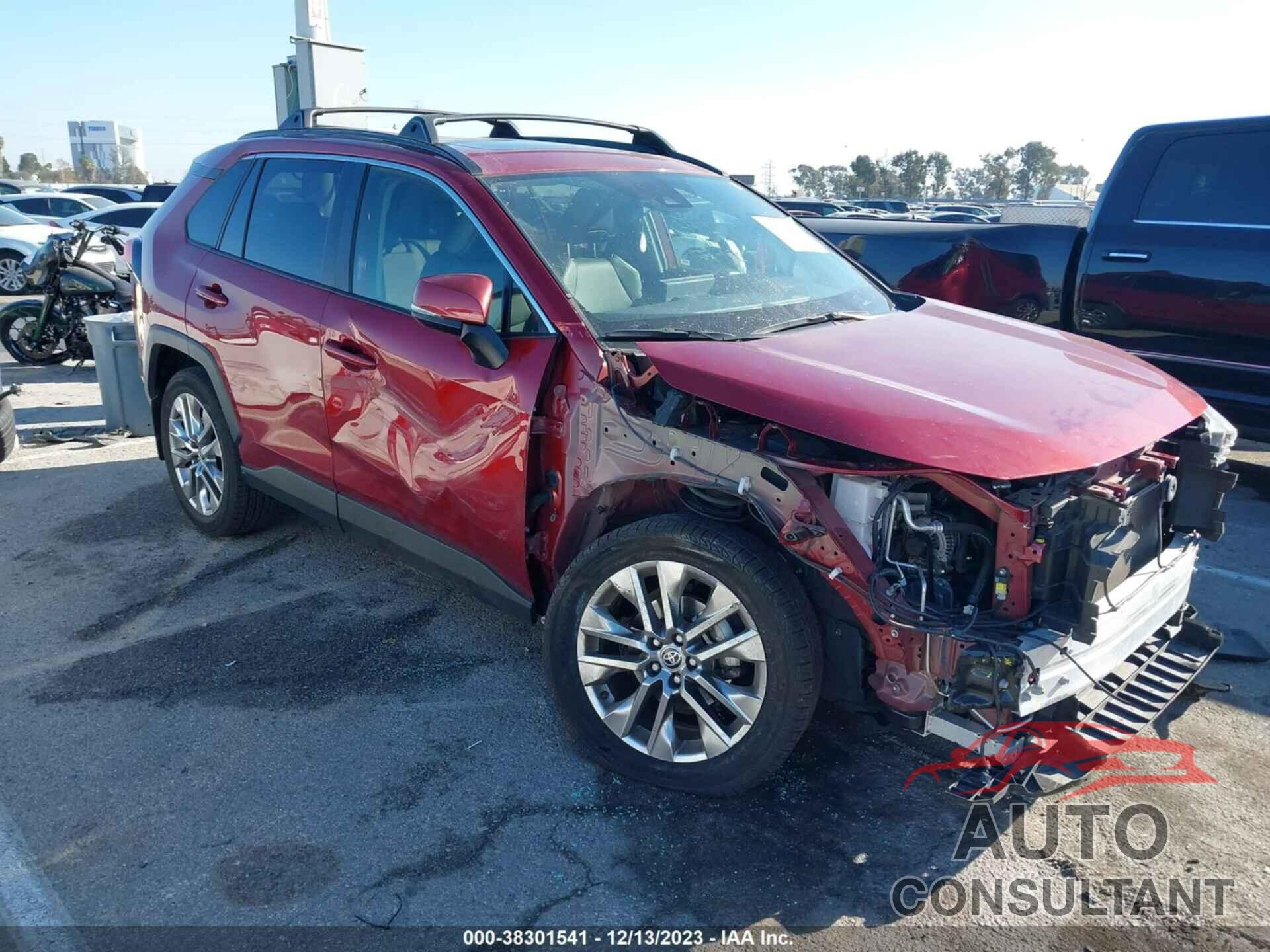 TOYOTA RAV4 2022 - JTMC1RFV8ND087129