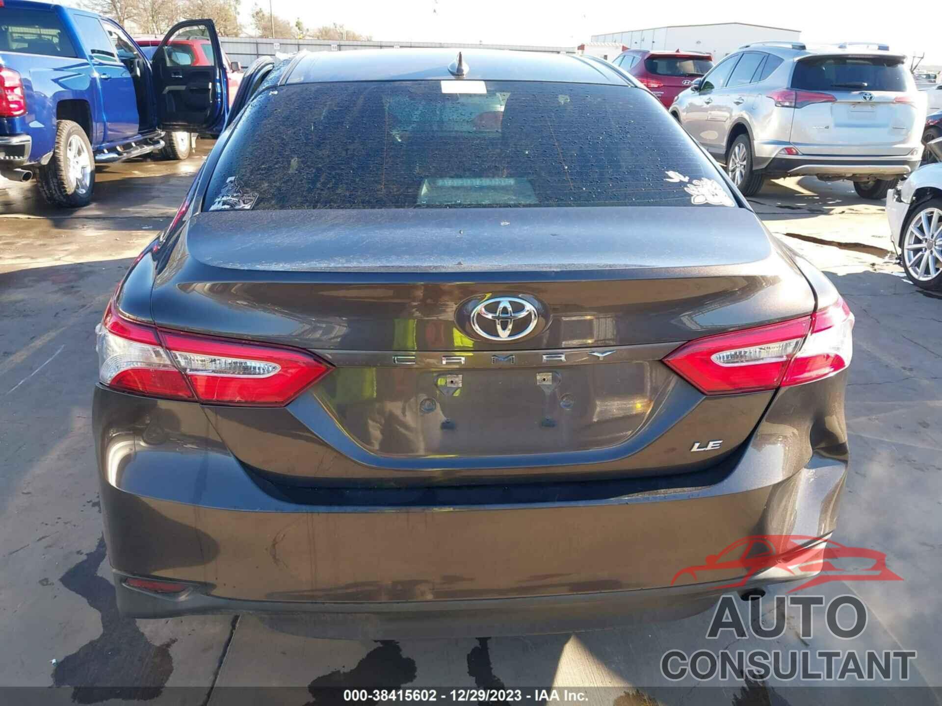 TOYOTA CAMRY 2019 - 4T1B11HK9KU204000