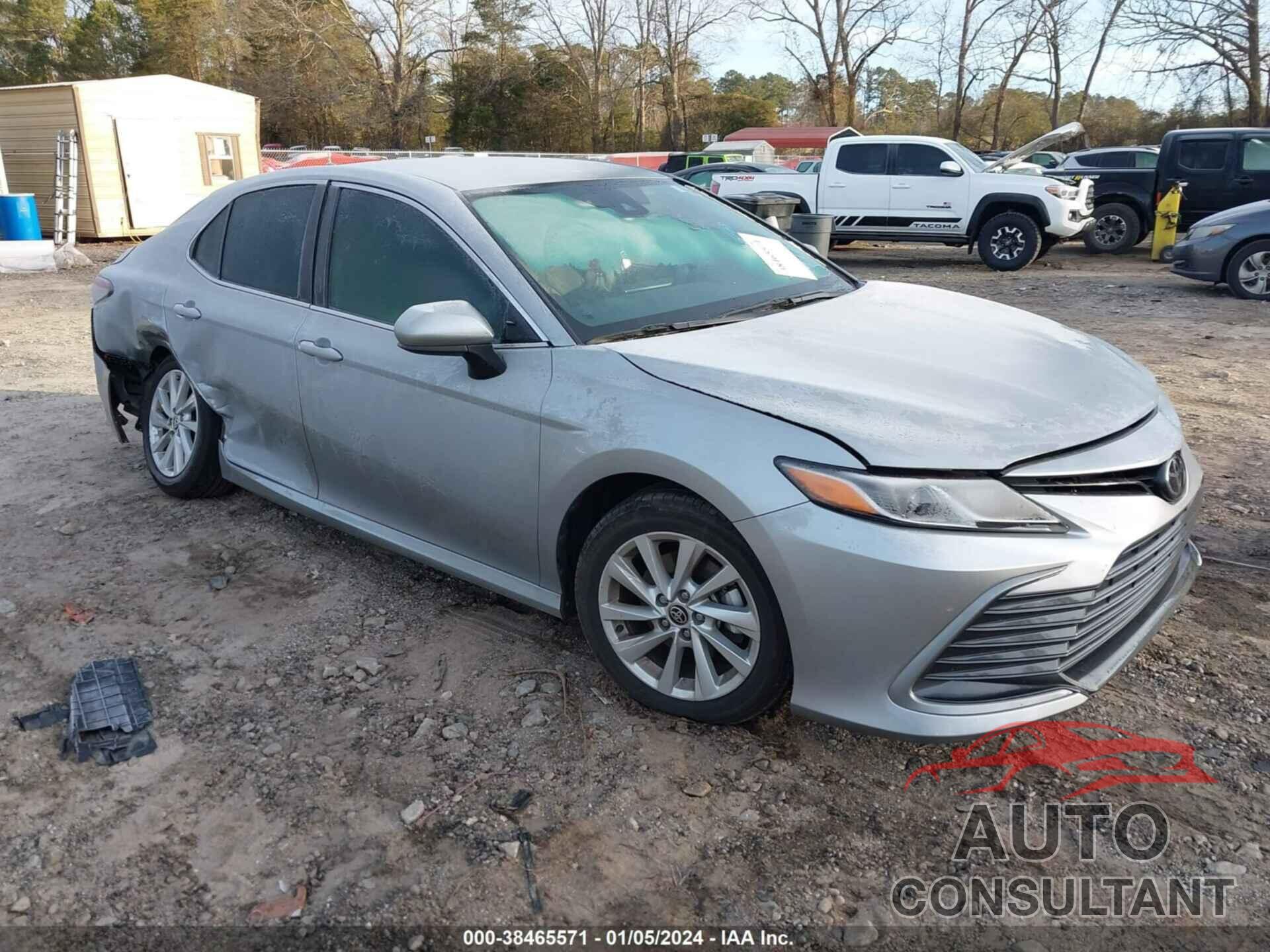 TOYOTA CAMRY 2022 - 4T1C11AK2NU069798