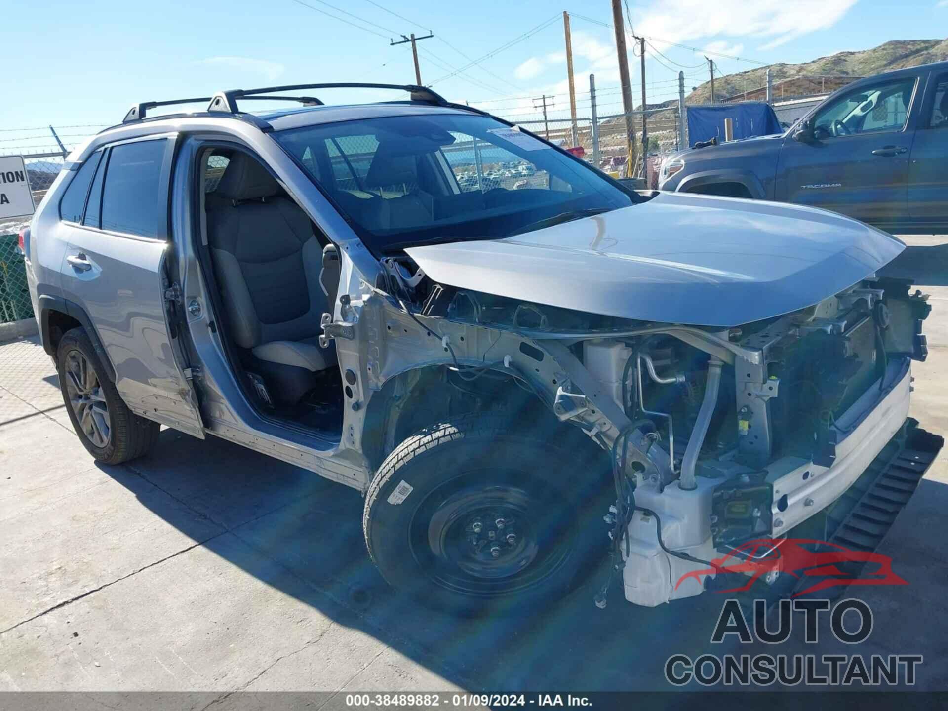 TOYOTA RAV4 2022 - 2T3C1RFV4NC186910