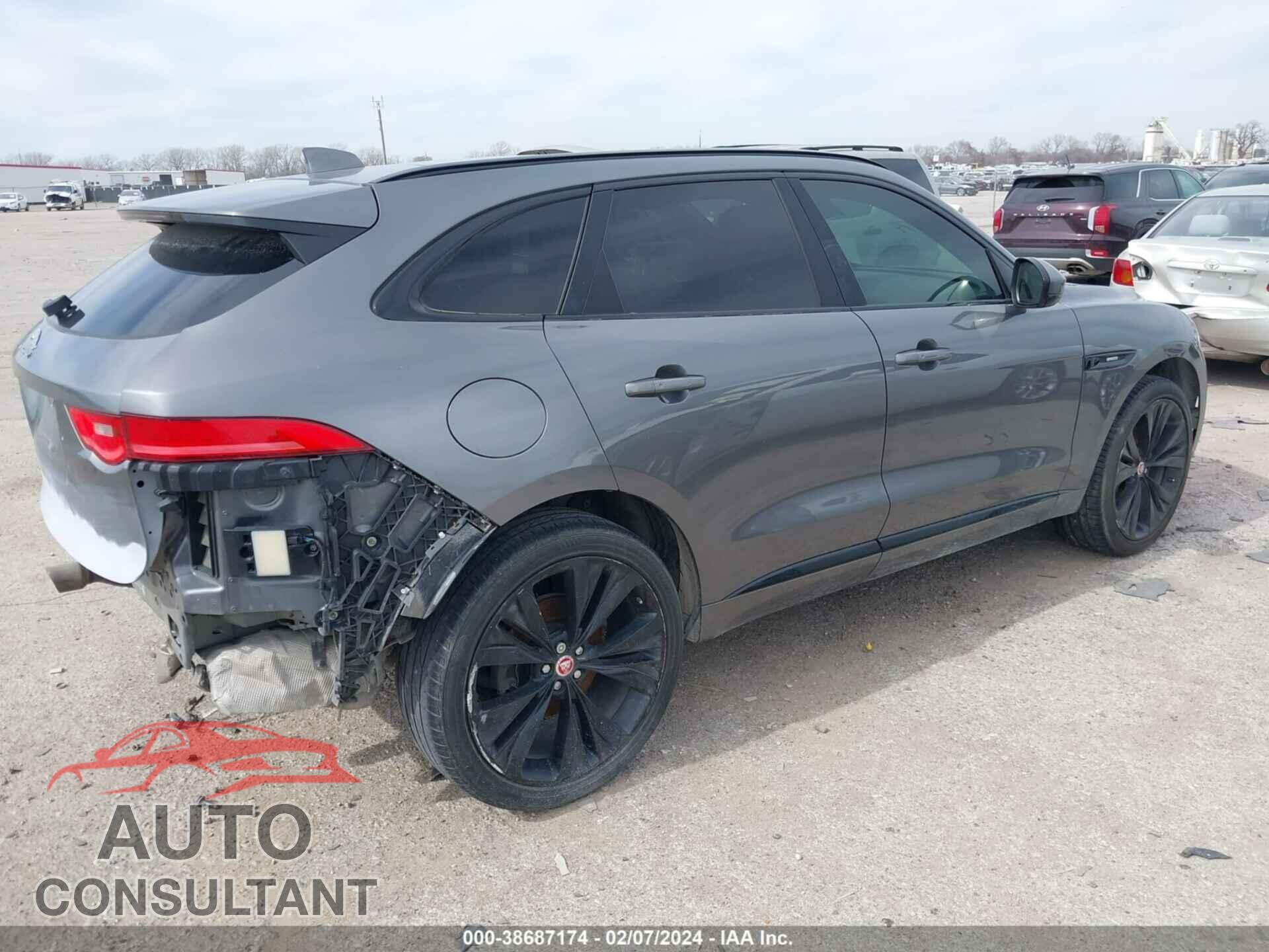 JAGUAR F-PACE 2017 - SADCL2BVXHA090437