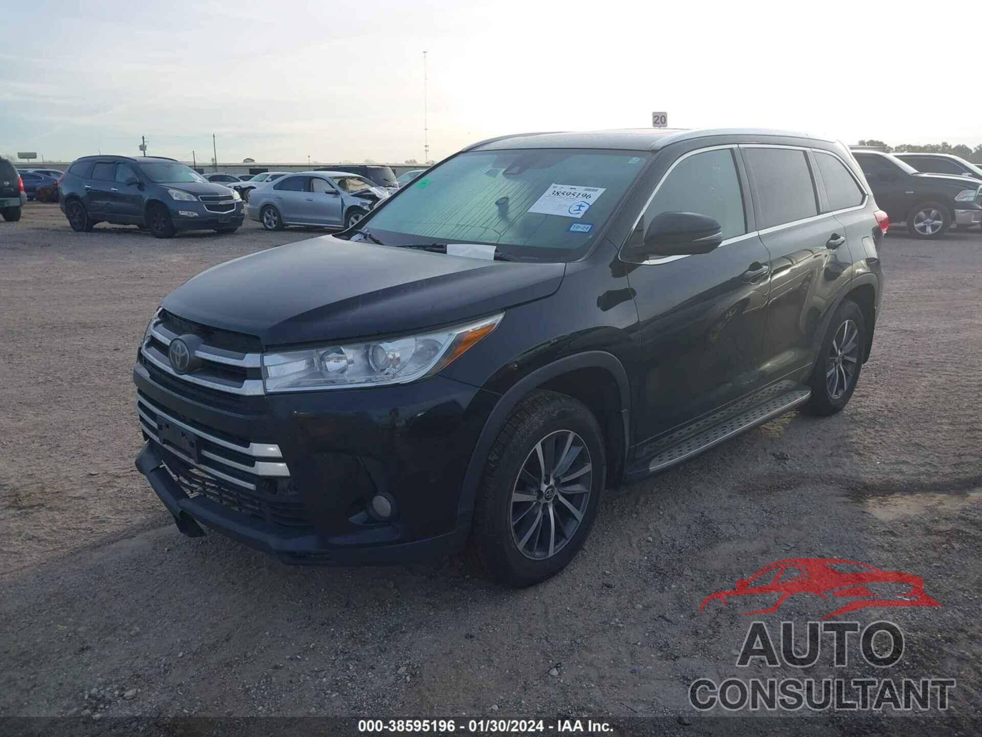 TOYOTA HIGHLANDER 2017 - 5TDKZRFH3HS523666