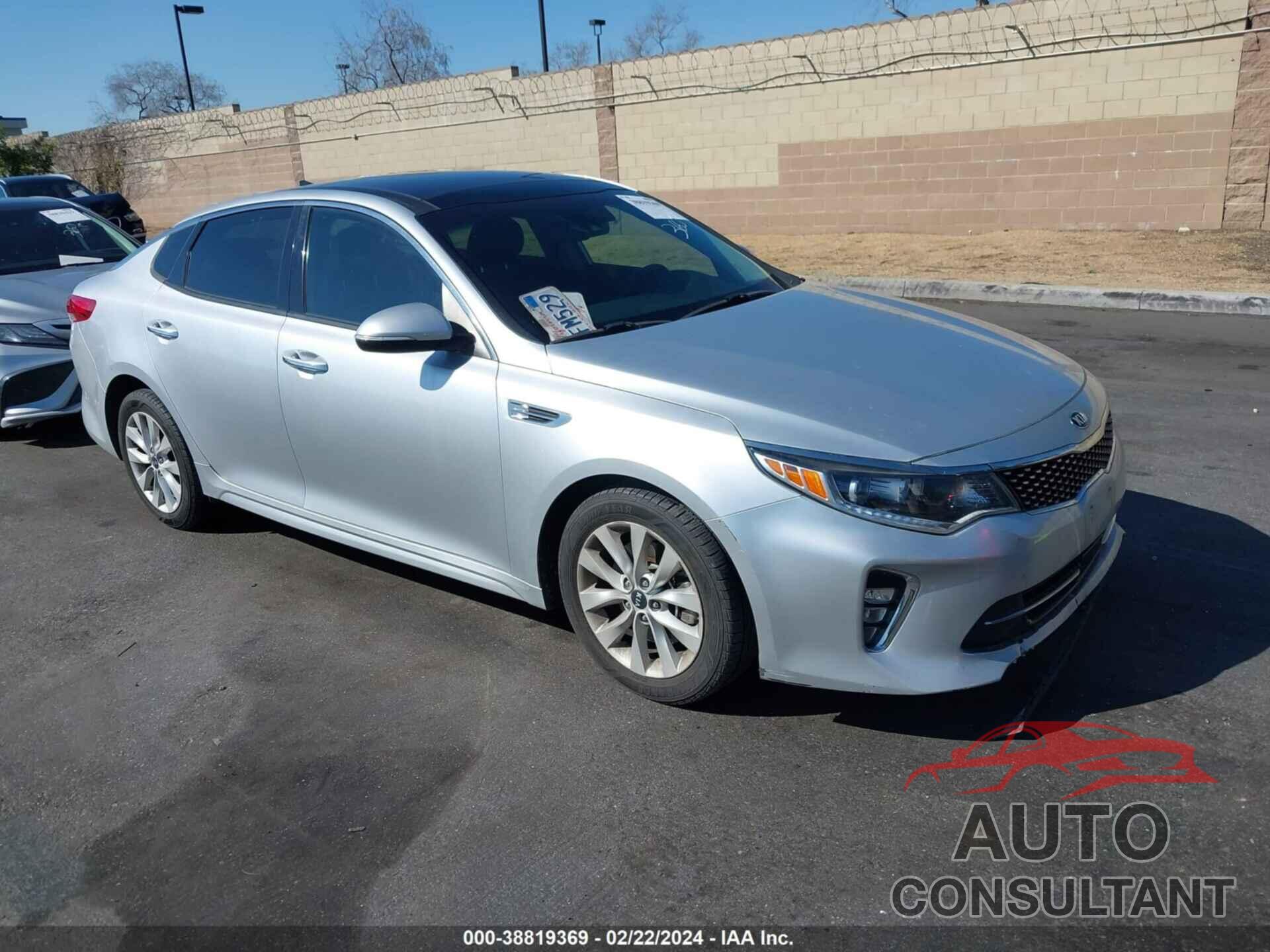 KIA OPTIMA 2018 - 5XXGU4L35JG240922