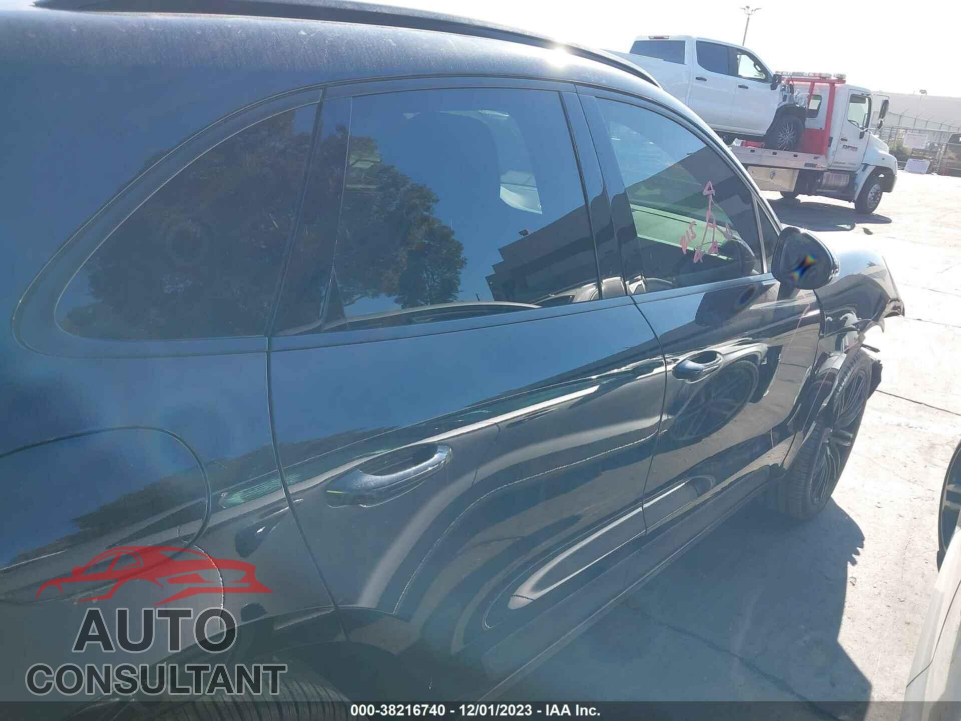 PORSCHE MACAN 2021 - WP1AA2A56MLB02476