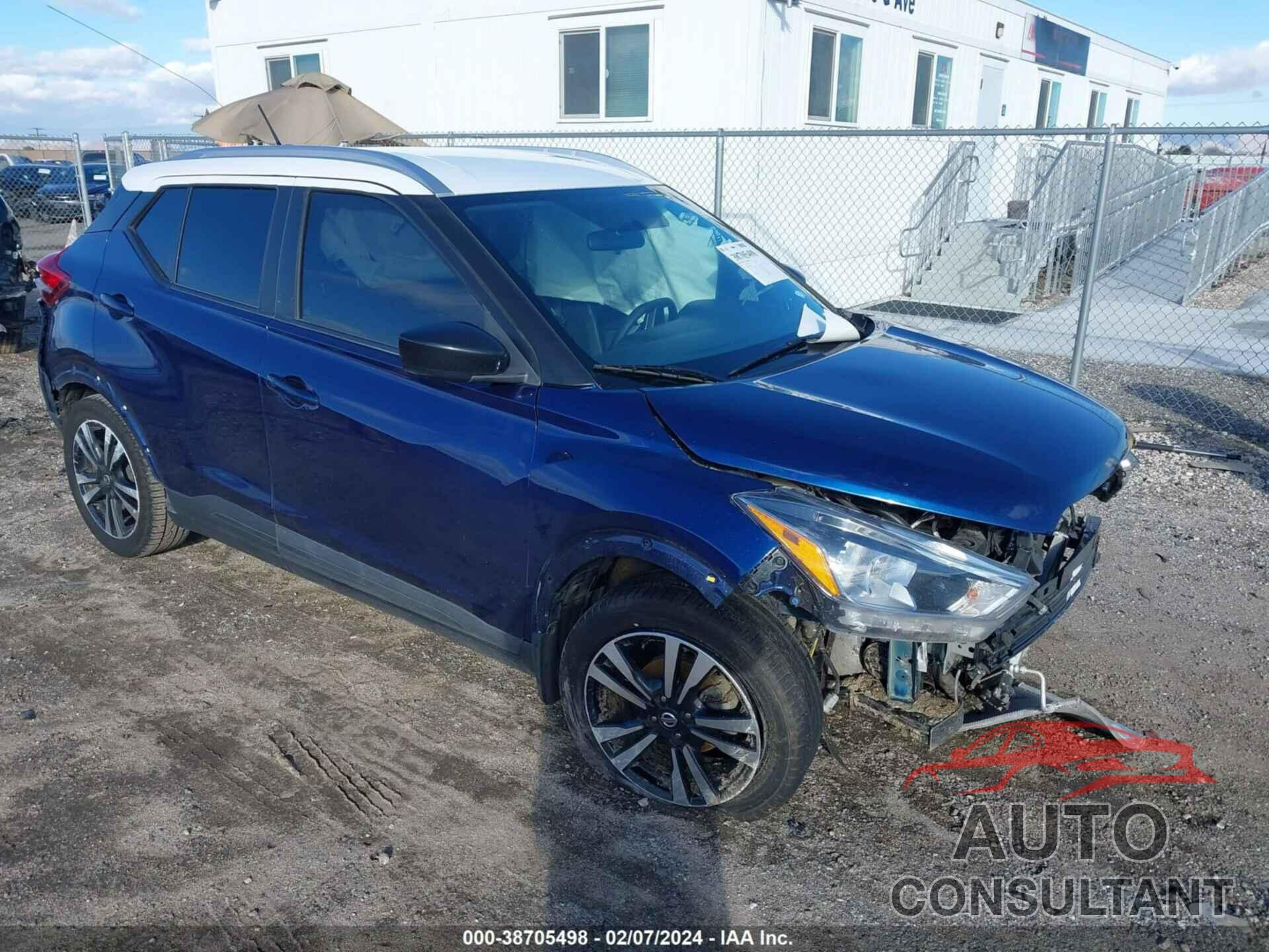 NISSAN KICKS 2019 - 3N1CP5CU6KL562577