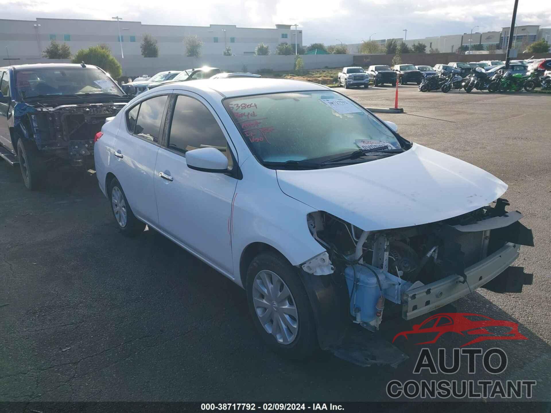 NISSAN VERSA 2019 - 3N1CN7APXKL850603