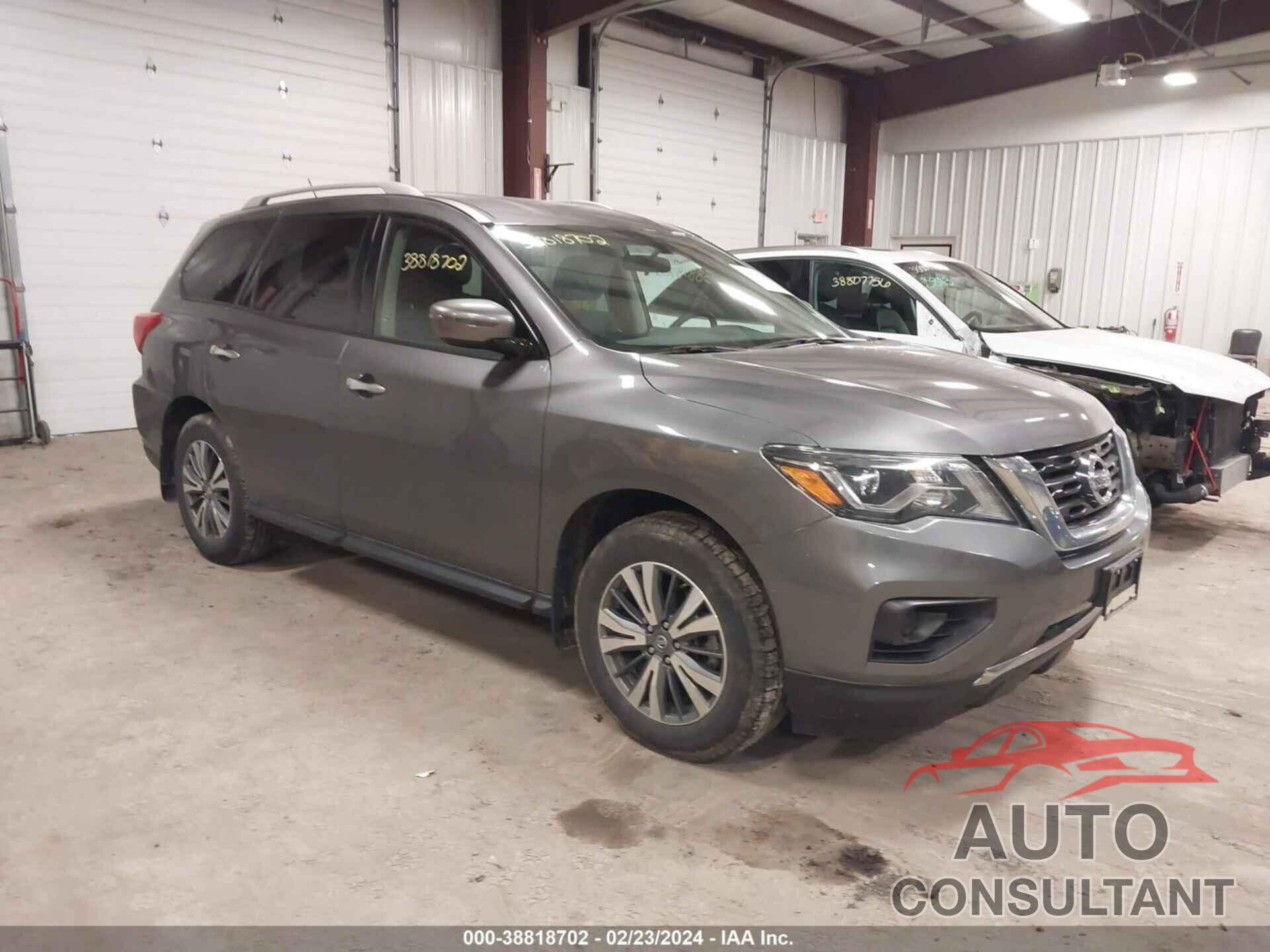 NISSAN PATHFINDER 2017 - 5N1DR2MM3HC624090