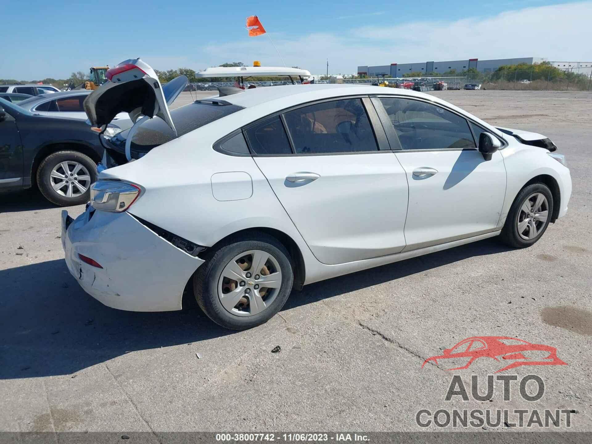 CHEVROLET CRUZE 2017 - 1G1BC5SM6H7183719