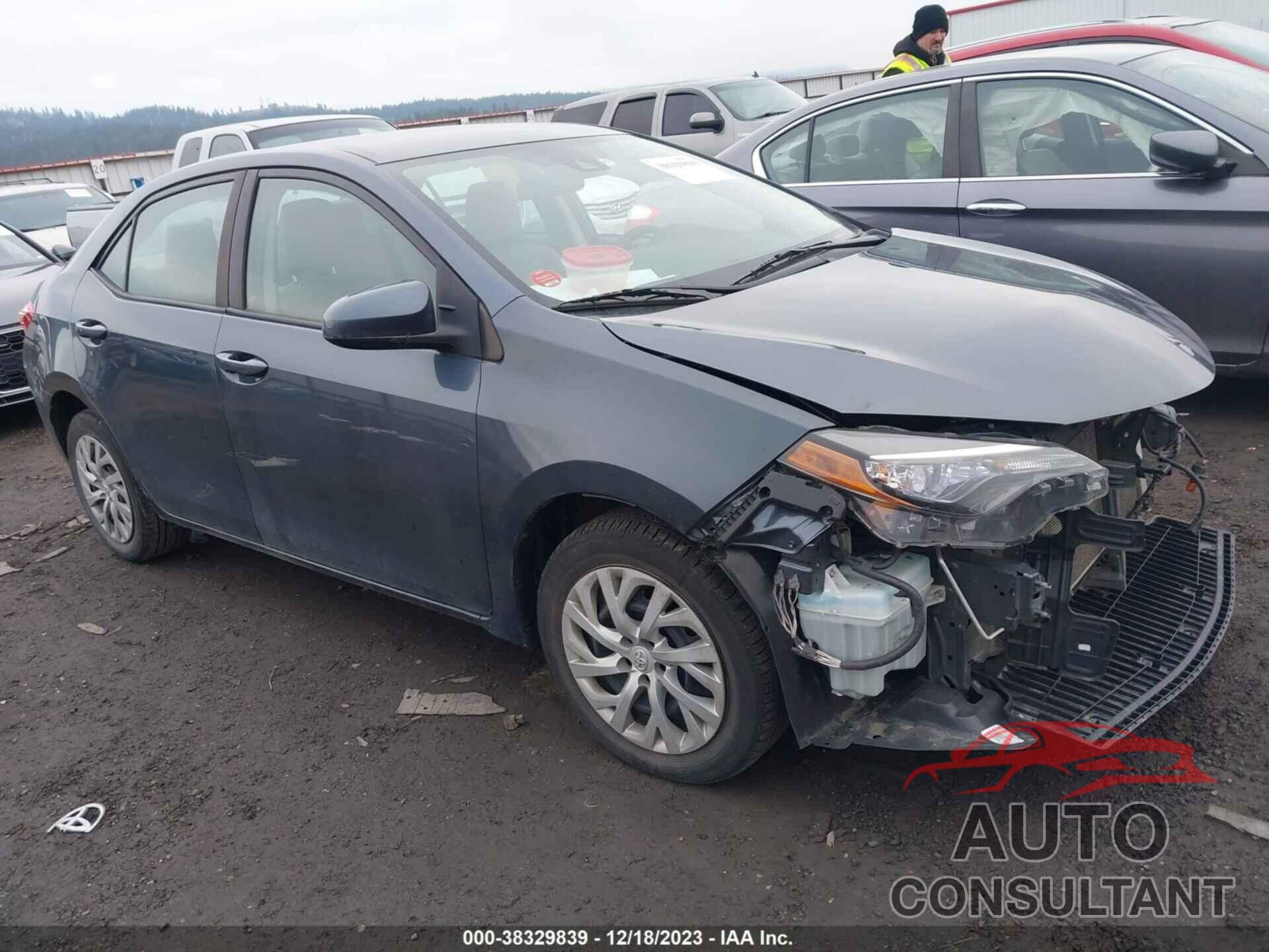 TOYOTA COROLLA 2017 - 2T1BURHEXHC802705