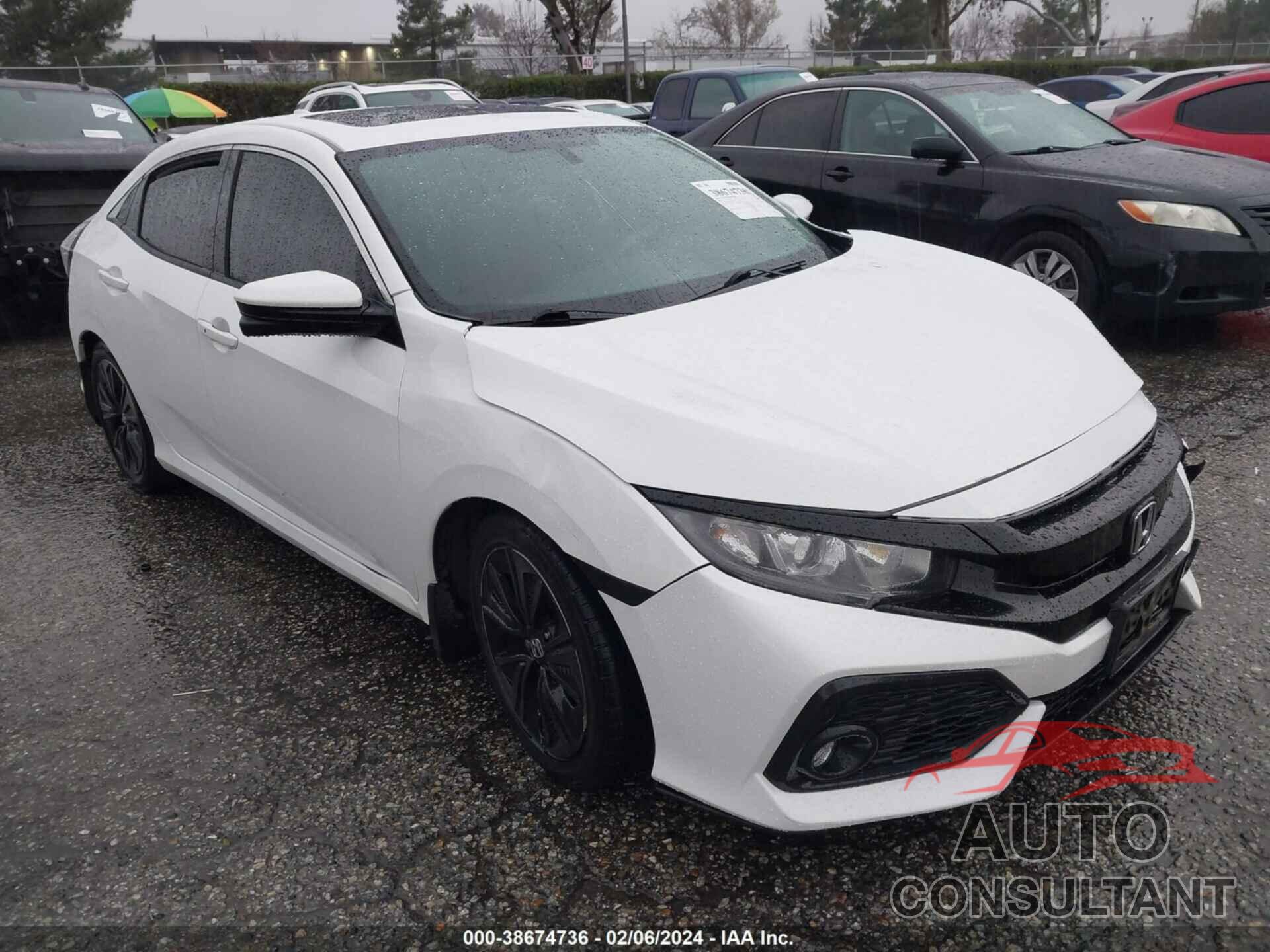 HONDA CIVIC 2018 - SHHFK7H54JU428524