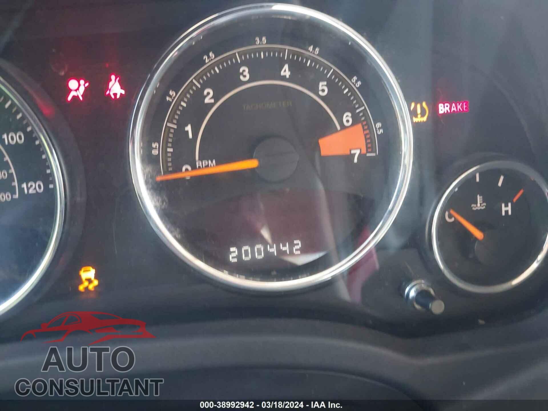 JEEP COMPASS 2016 - 1C4NJCEA6GD773631