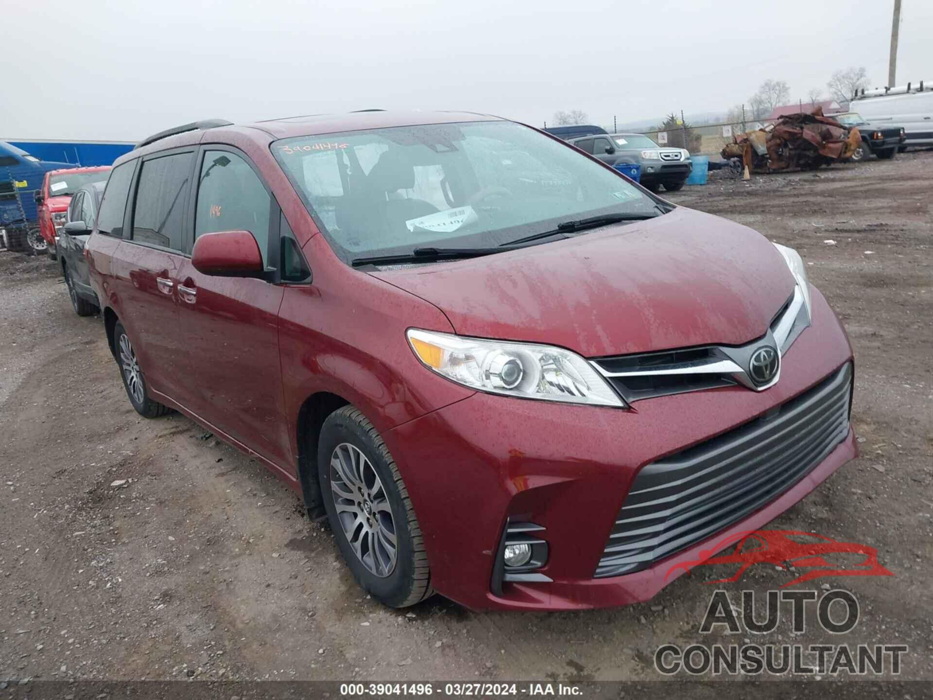 TOYOTA SIENNA 2019 - 5TDYZ3DC7KS981877