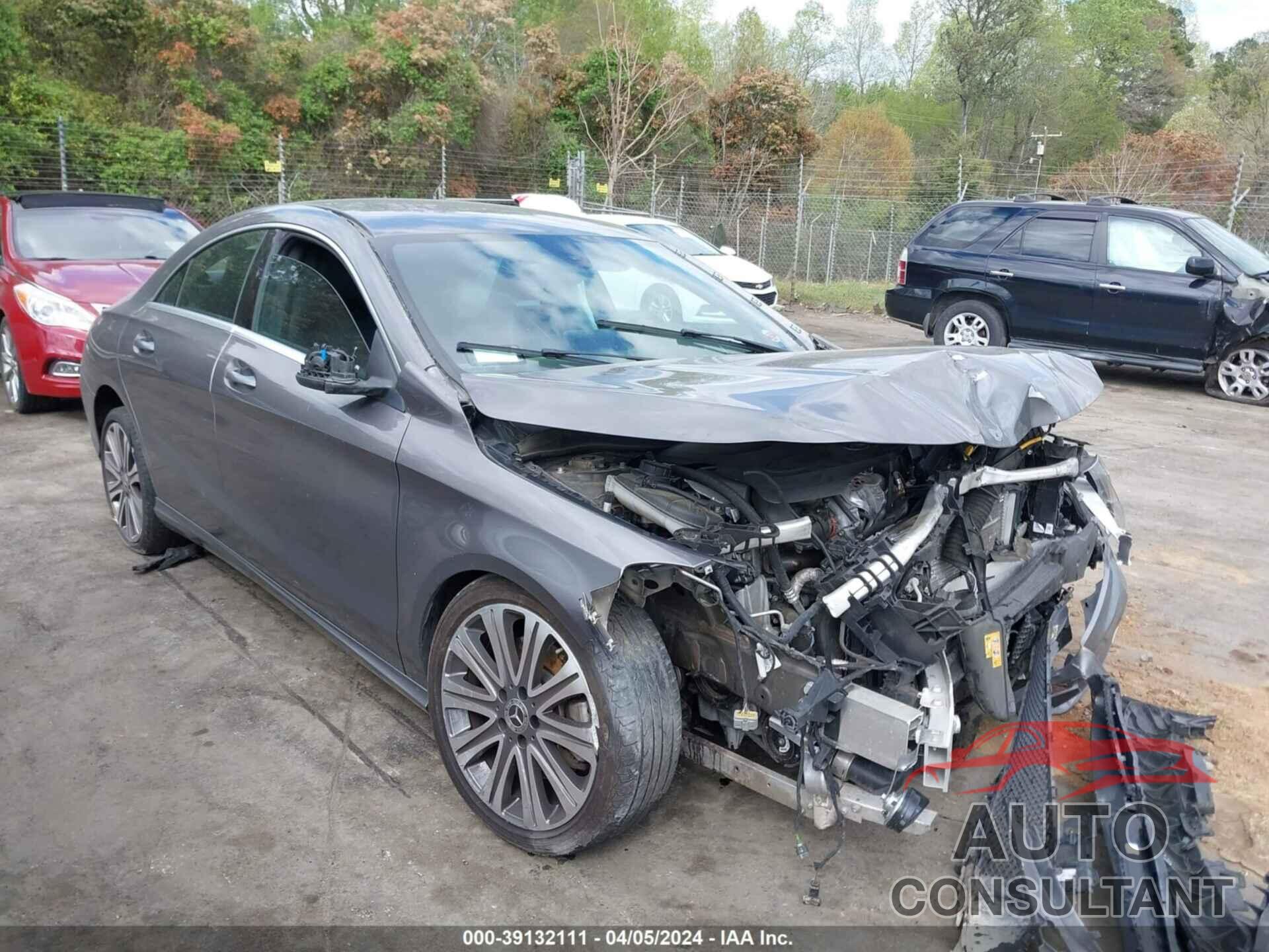 MERCEDES-BENZ CLA 250 2018 - WDDSJ4EB9JN681955
