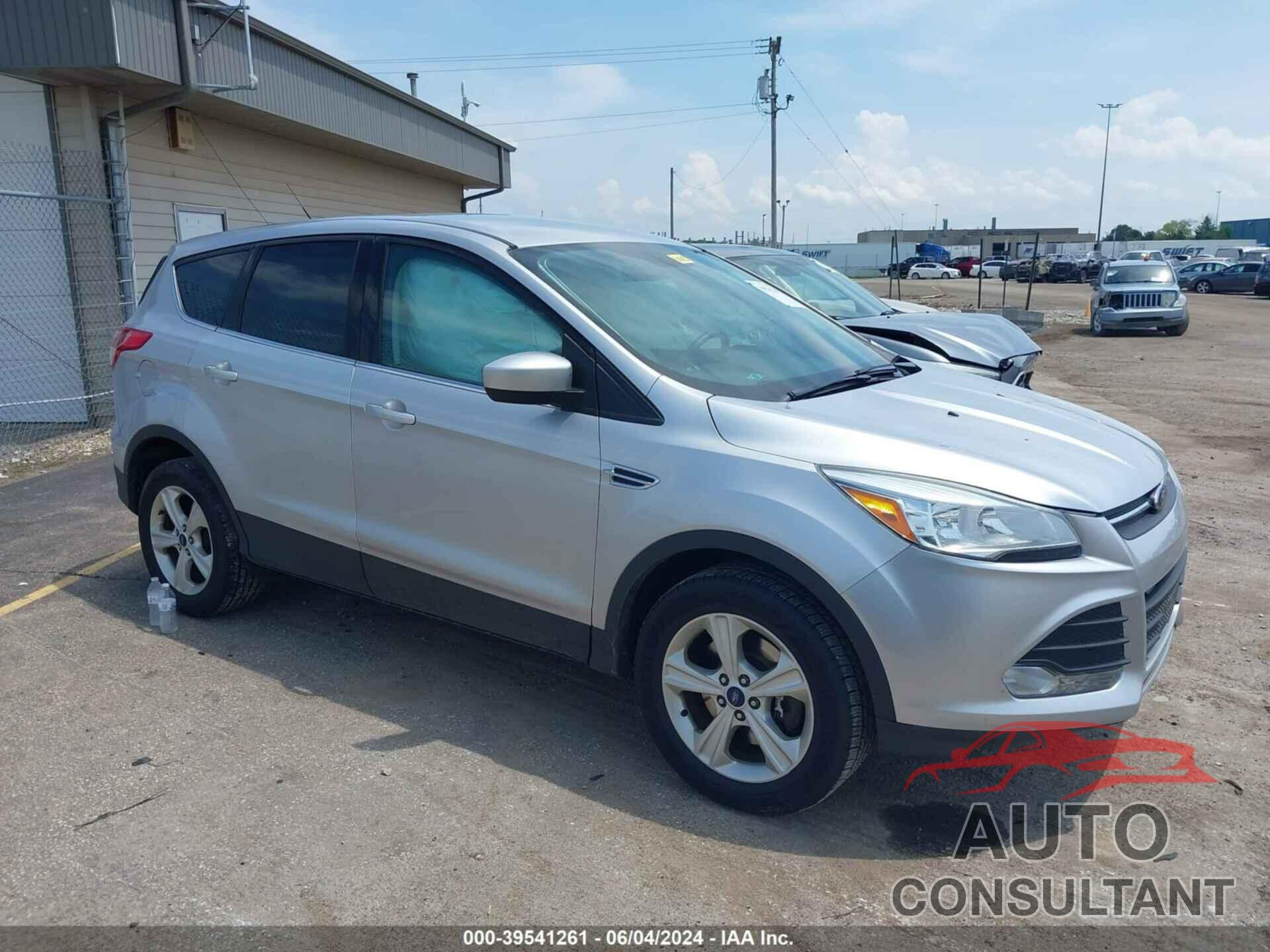 FORD ESCAPE 2016 - 1FMCU9G90GUC43185