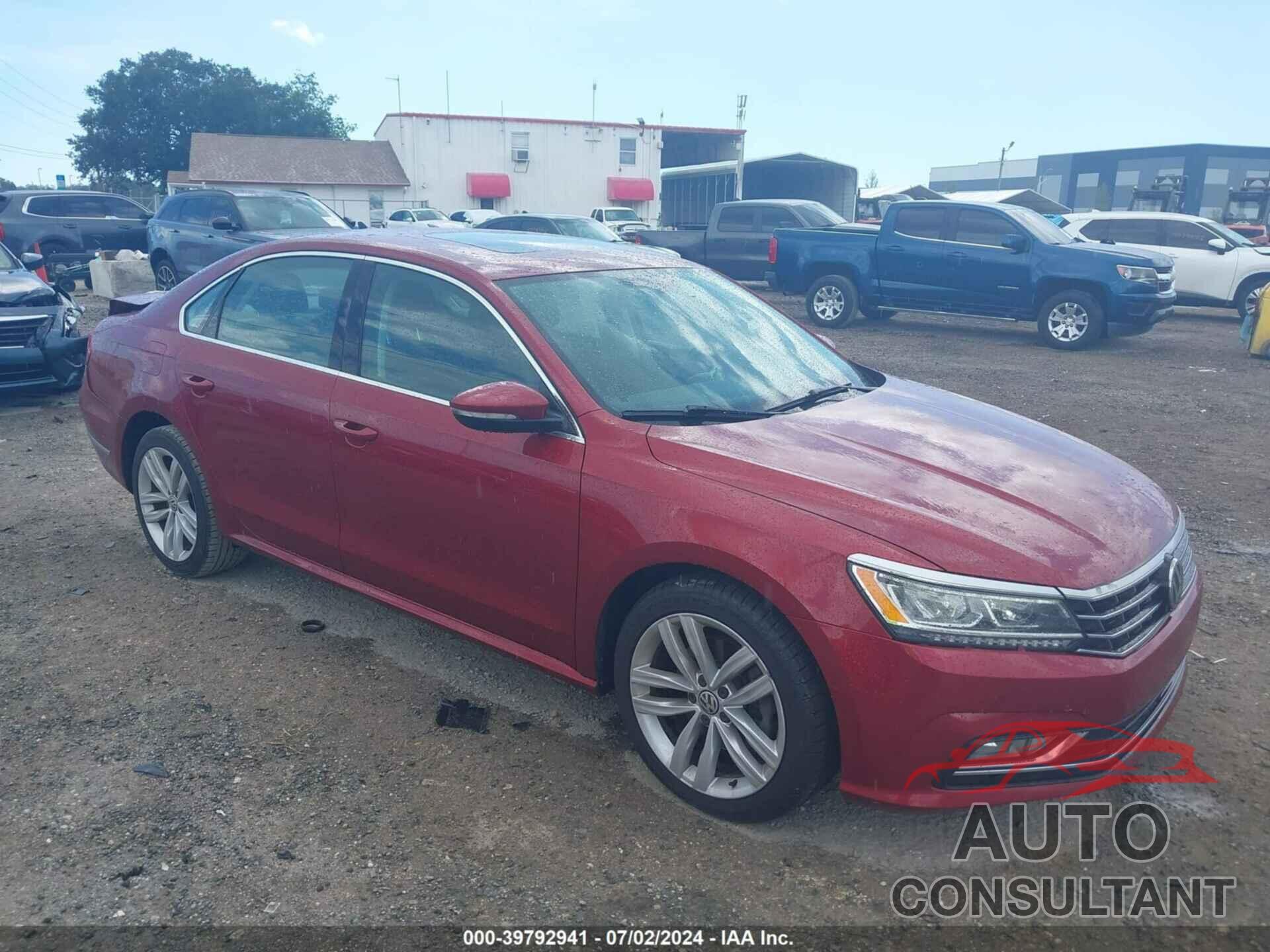 VOLKSWAGEN PASSAT 2018 - 1VWBA7A32JC051505