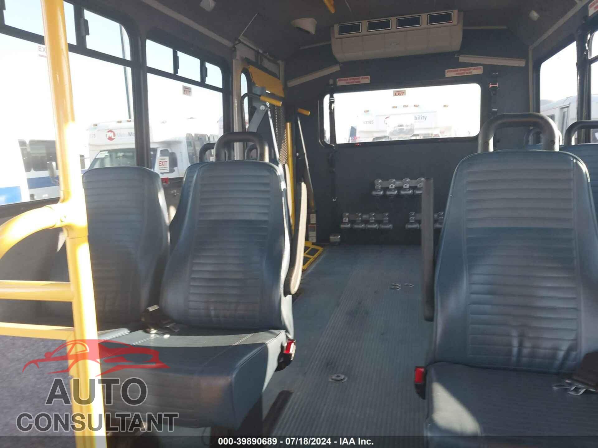 FORD E-450 CUTAWAY 2016 - 1FDFE4FS8GDC39547