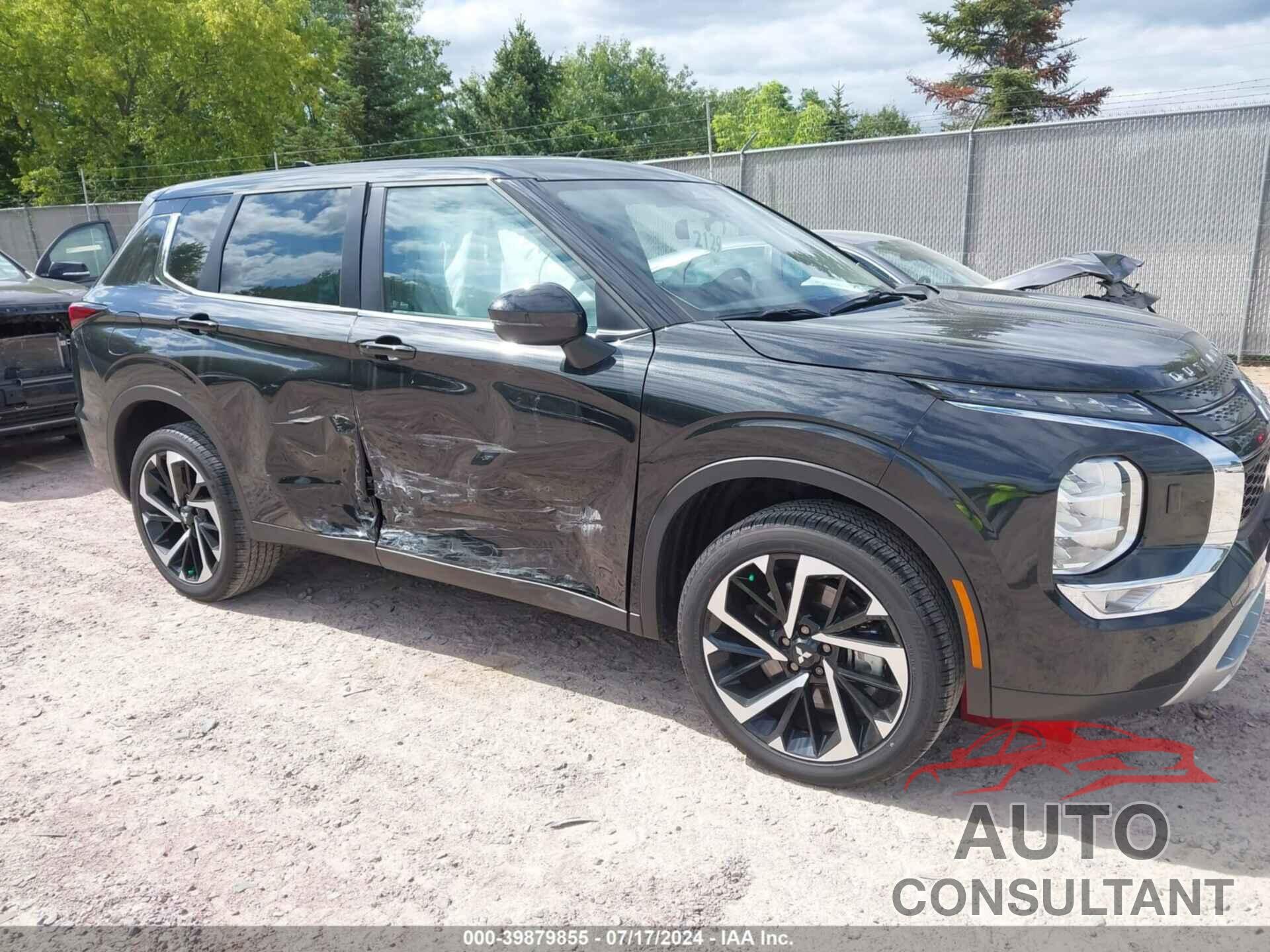 MITSUBISHI OUTLANDER 2023 - JA4J4UA87PZ047675