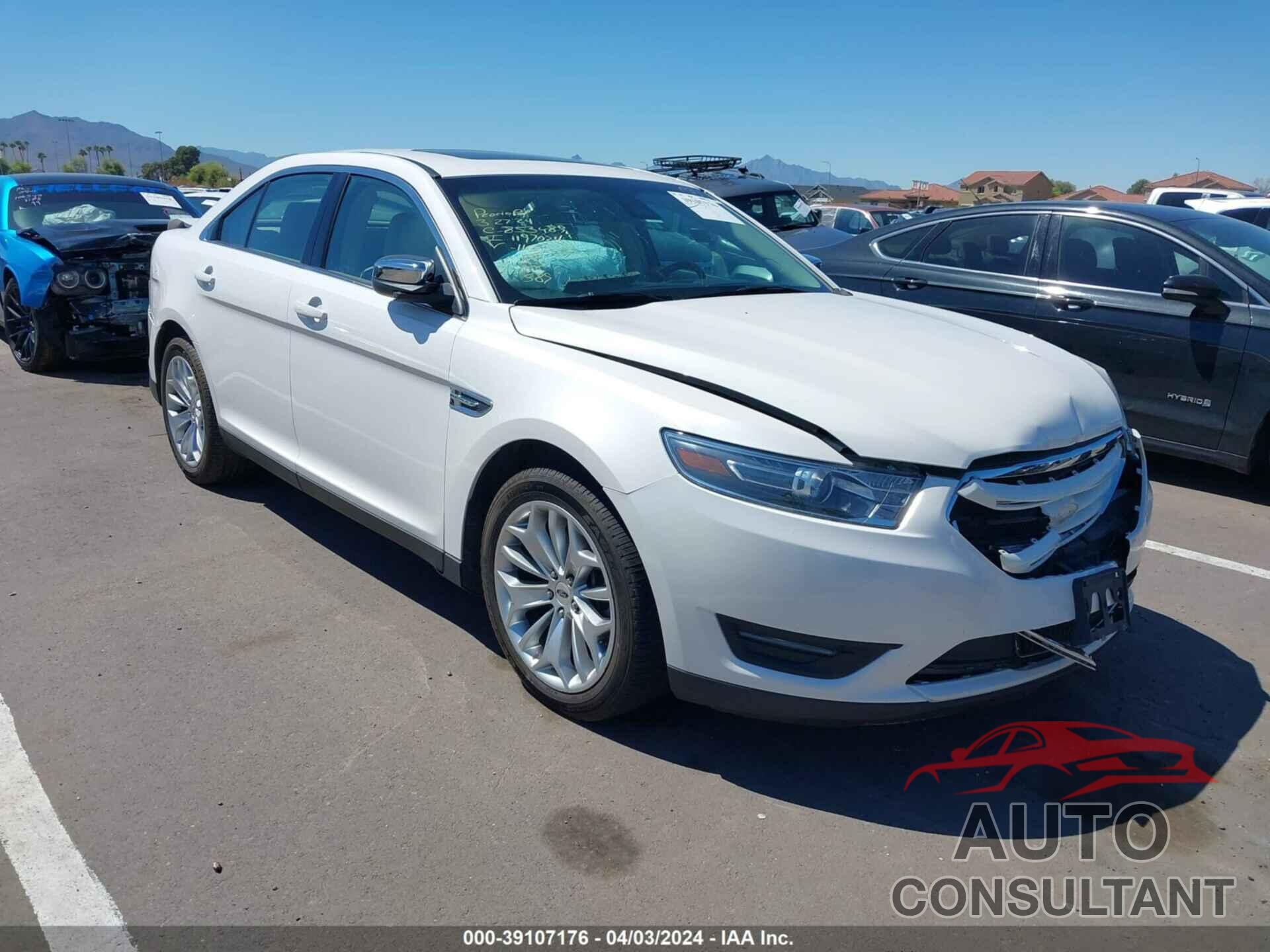 FORD TAURUS 2018 - 1FAHP2F8XJG110253