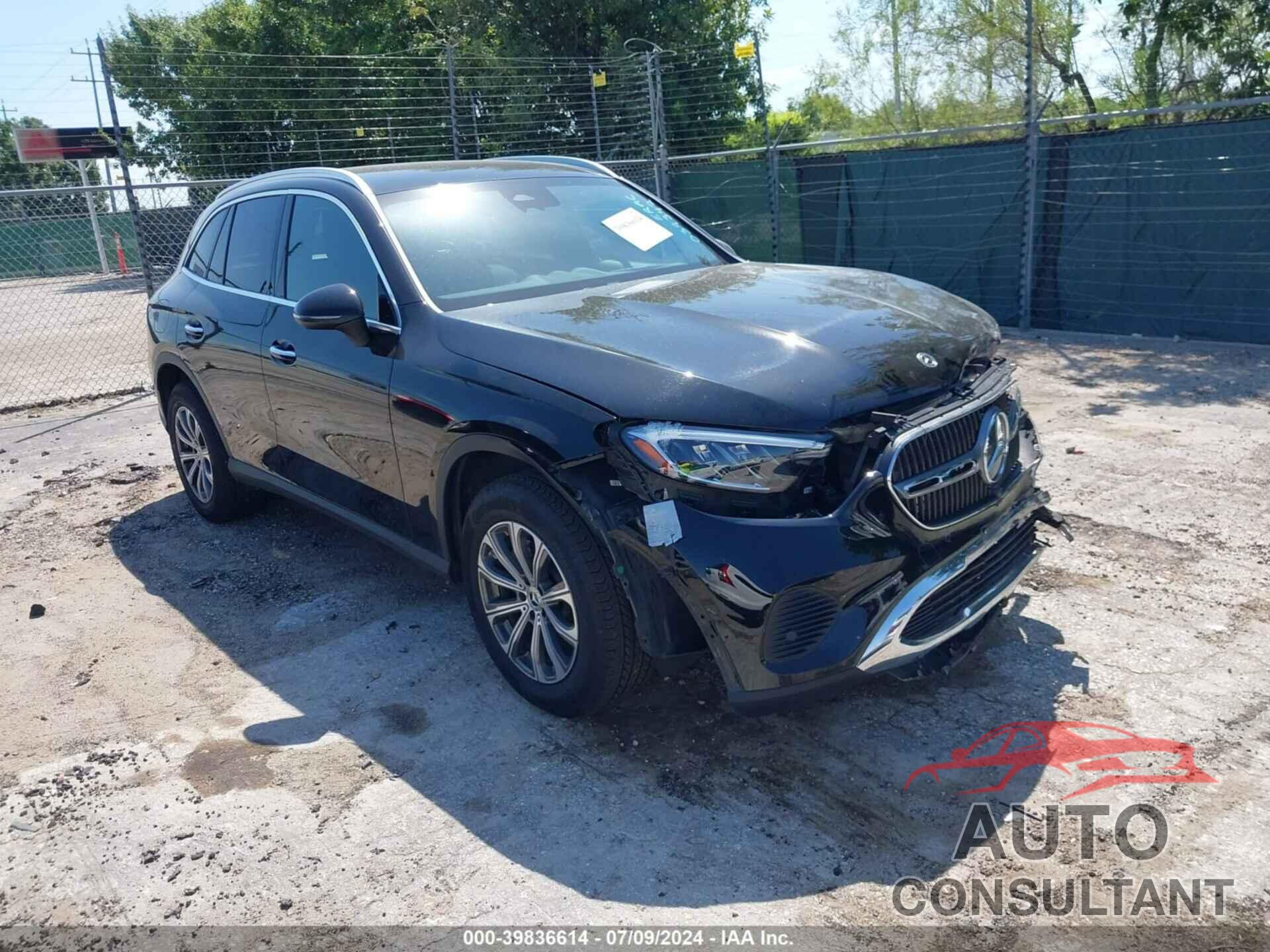 MERCEDES-BENZ GLC 300 2024 - W1NKM4HB0RU039342