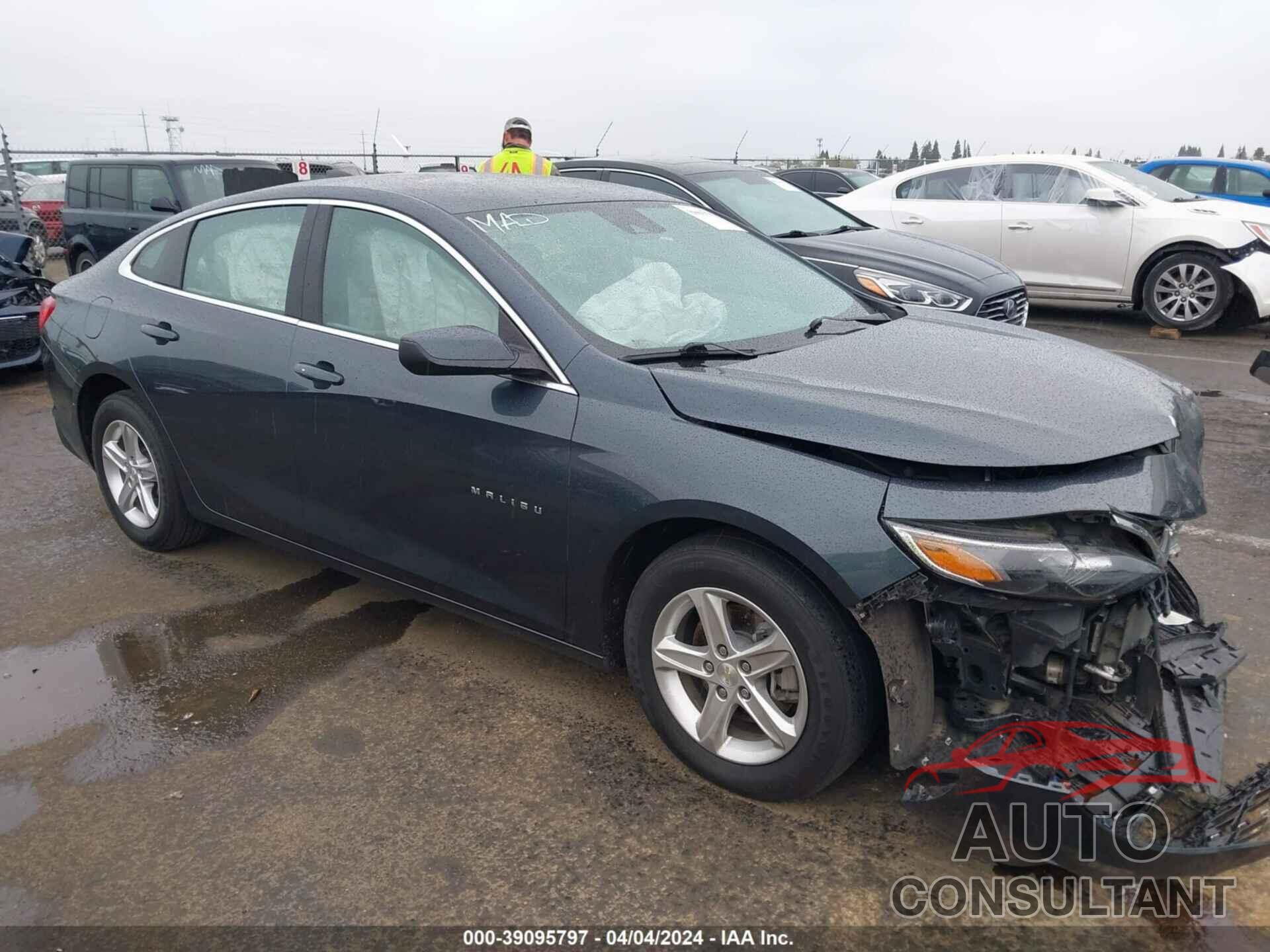CHEVROLET MALIBU 2020 - 1G1ZC5STXLF130638