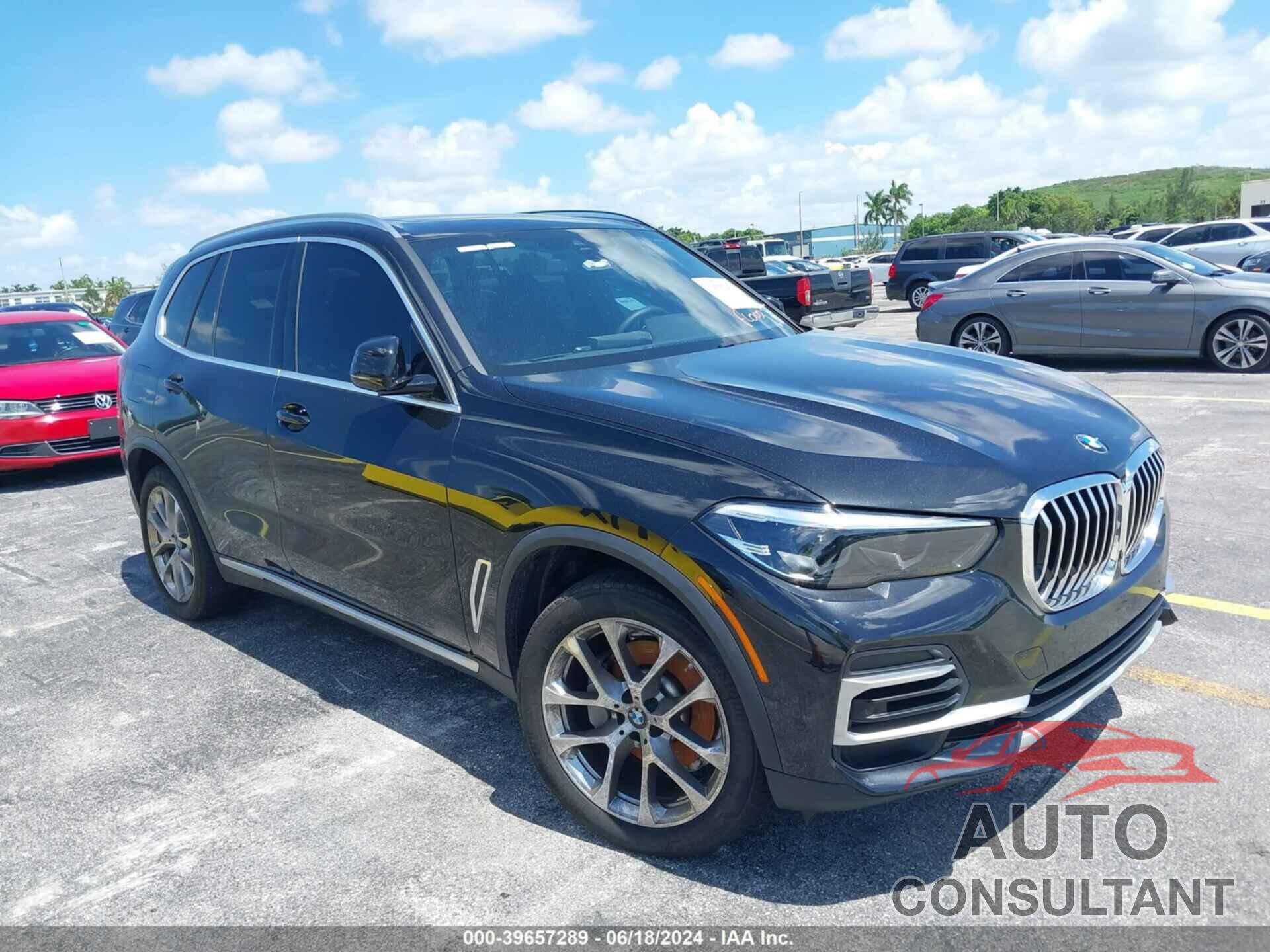 BMW X5 2023 - 5UXCR6C08P9R40696