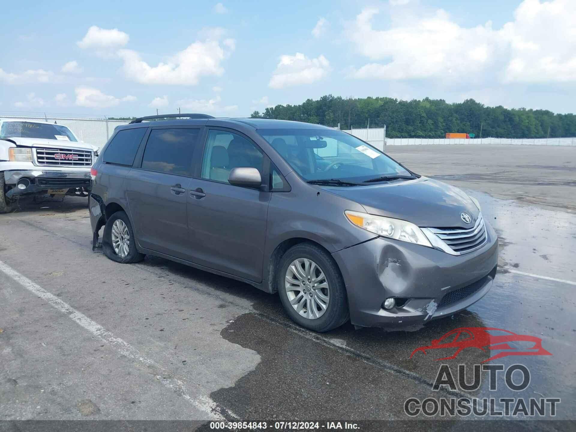 TOYOTA SIENNA 2012 - 5TDYK3DC0CS237222