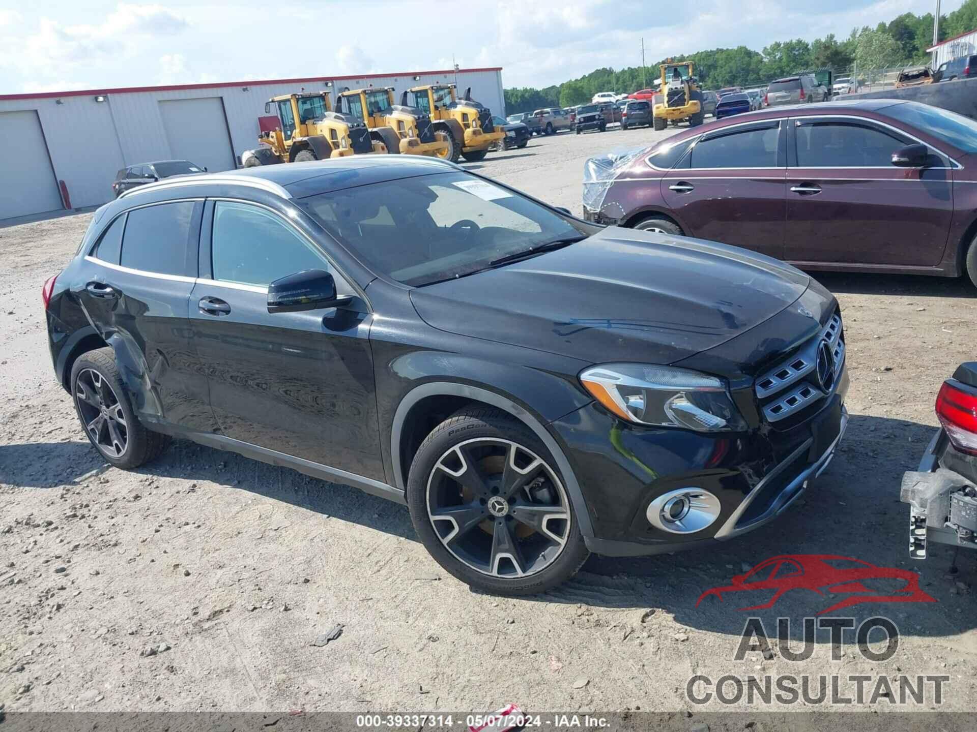 MERCEDES-BENZ GLA 250 2019 - WDCTG4EB0KU015551