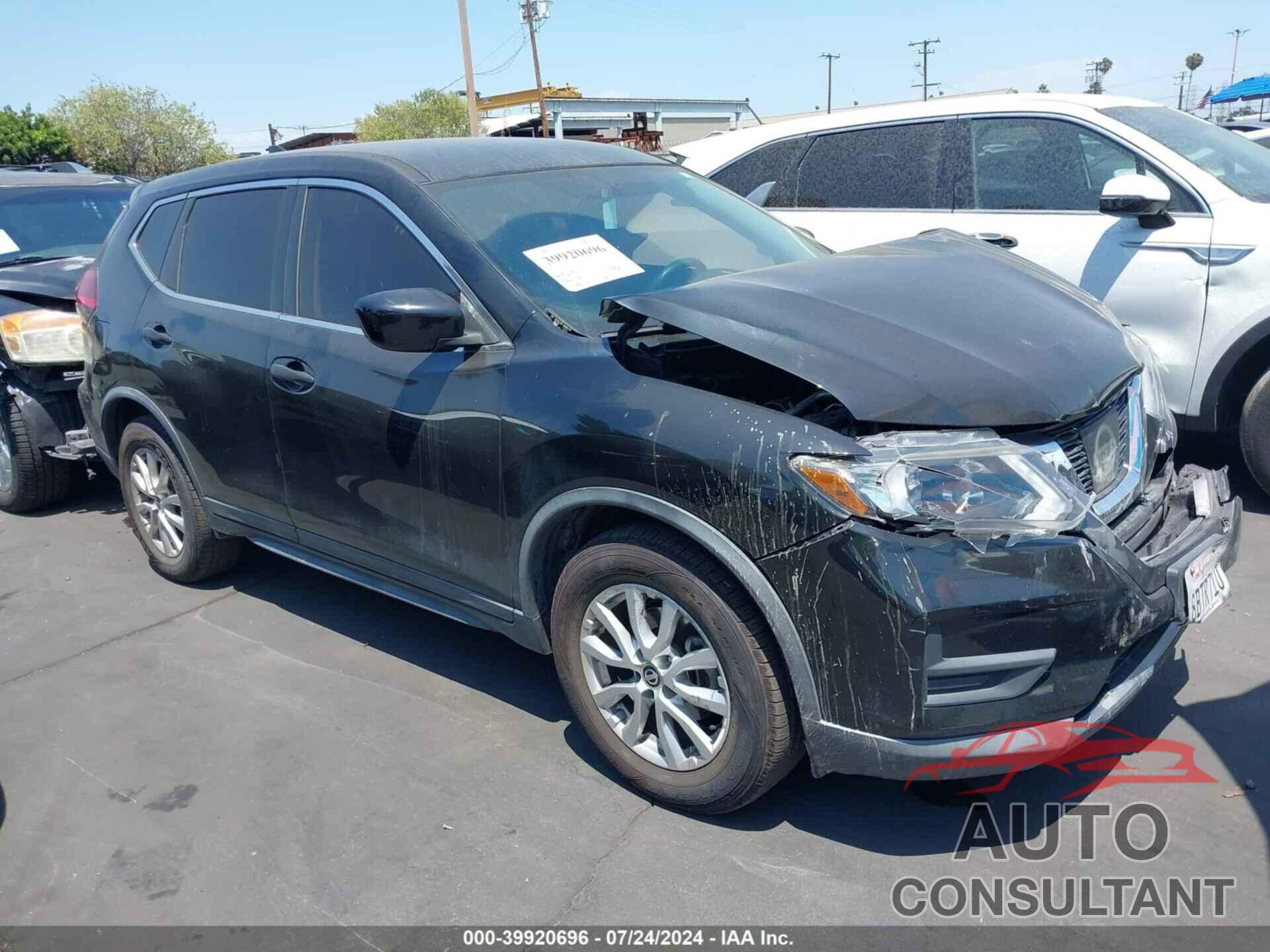 NISSAN ROGUE 2017 - KNMAT2MT1HP605658