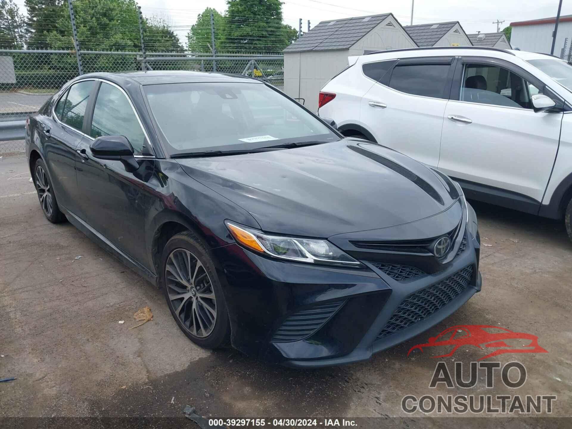 TOYOTA CAMRY 2020 - 4T1G11AK0LU355373