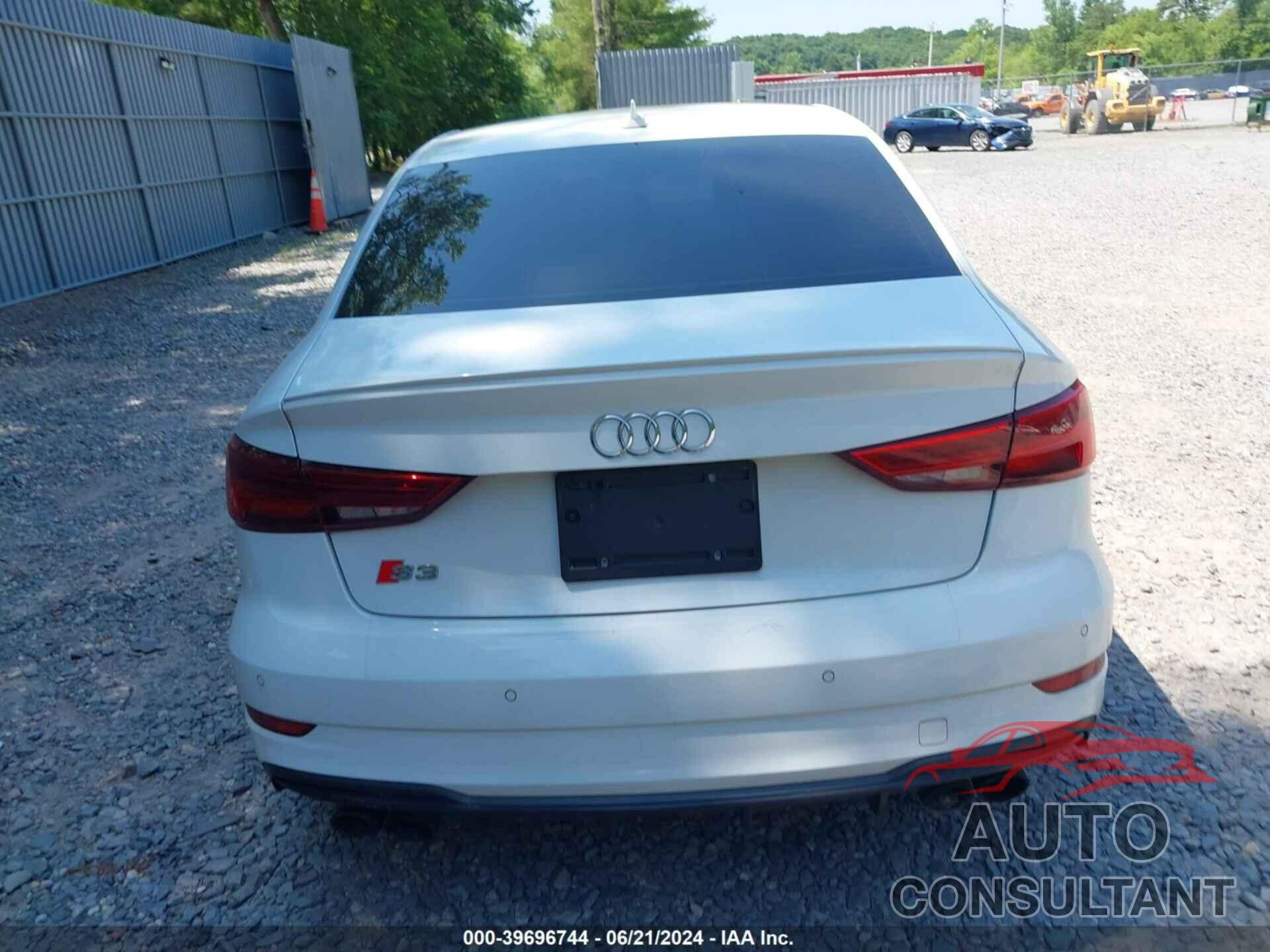 AUDI S3 2018 - WAUB1GFF8J1028101