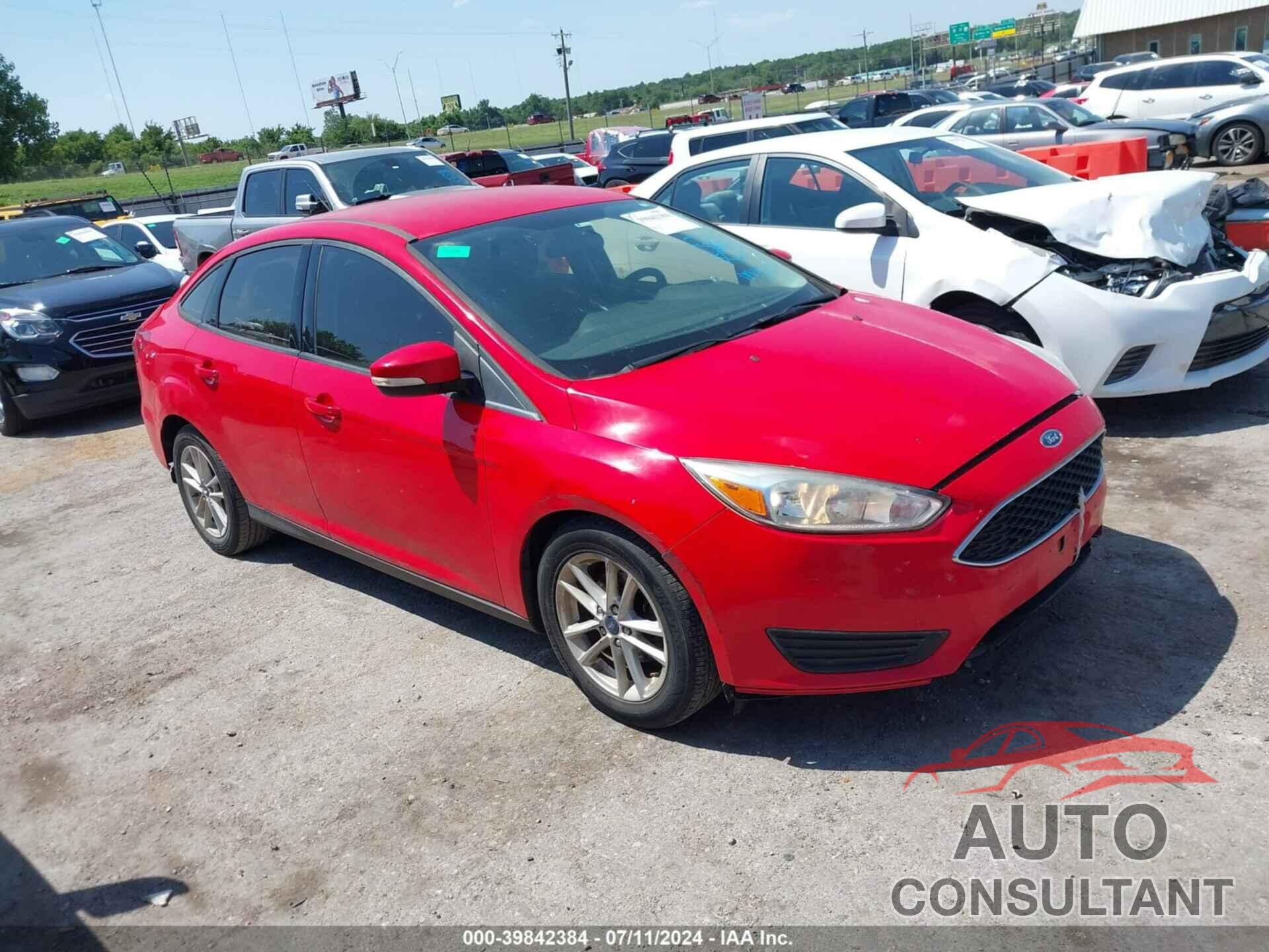 FORD FOCUS 2017 - 1FADP3F21HL280017