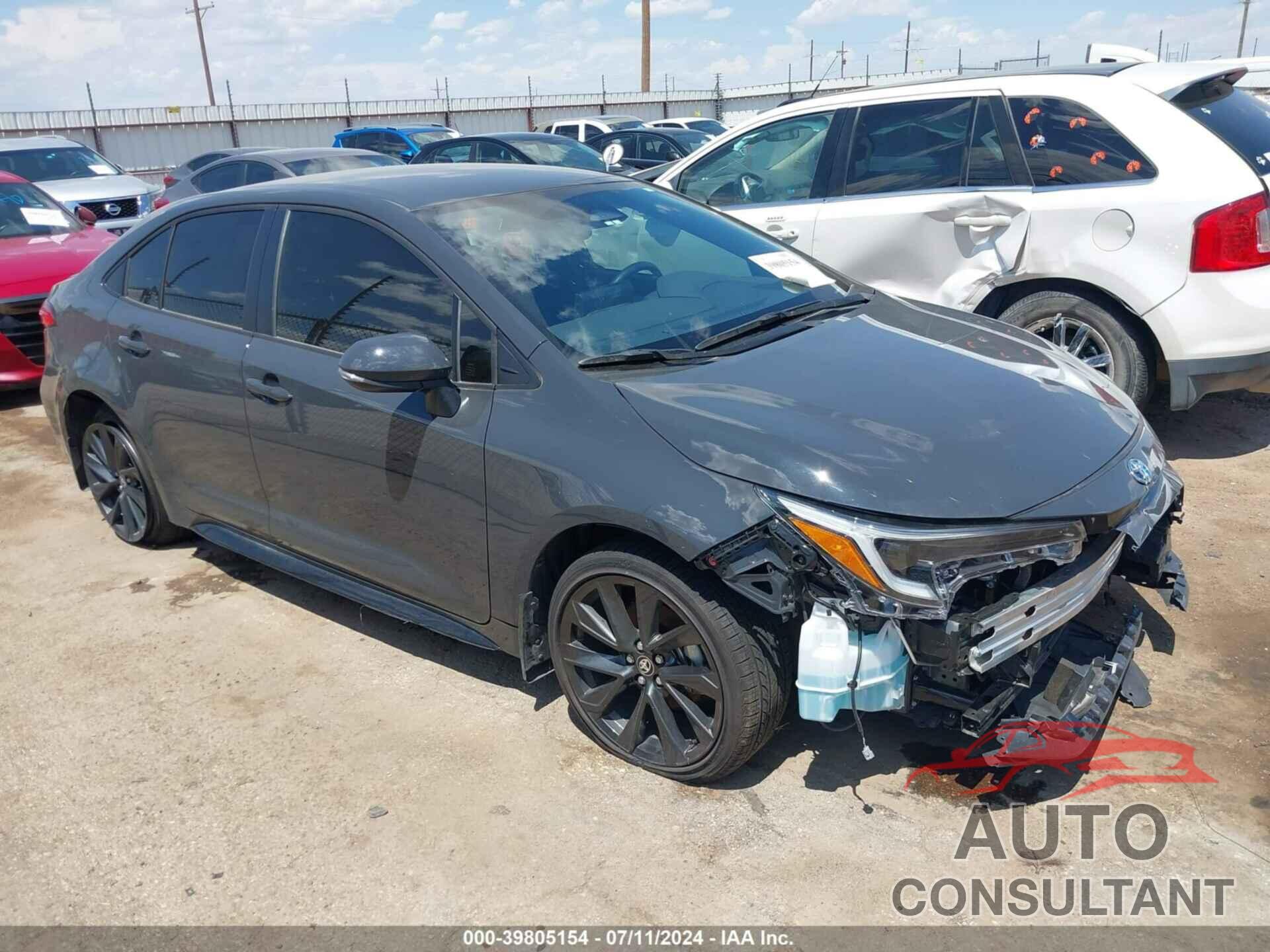 TOYOTA COROLLA 2024 - JTDBCMFE0R3035594