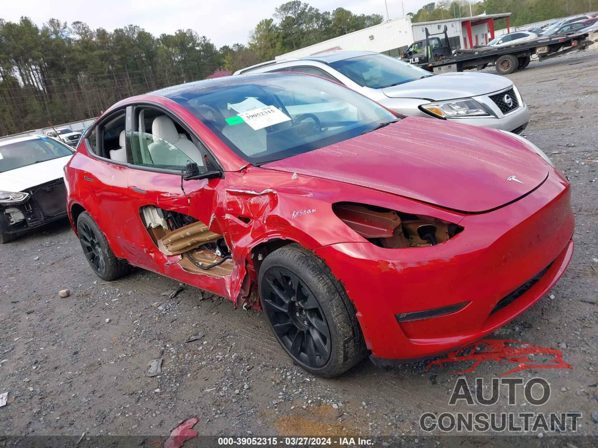 TESLA MODEL Y 2023 - 7SAYGDEE8PF612391