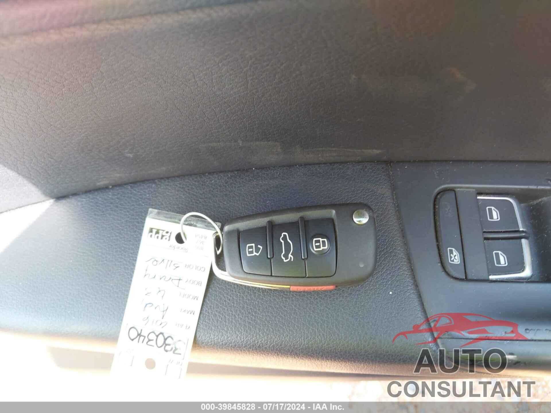 AUDI Q3 2016 - WA1EFCFS8GR005414